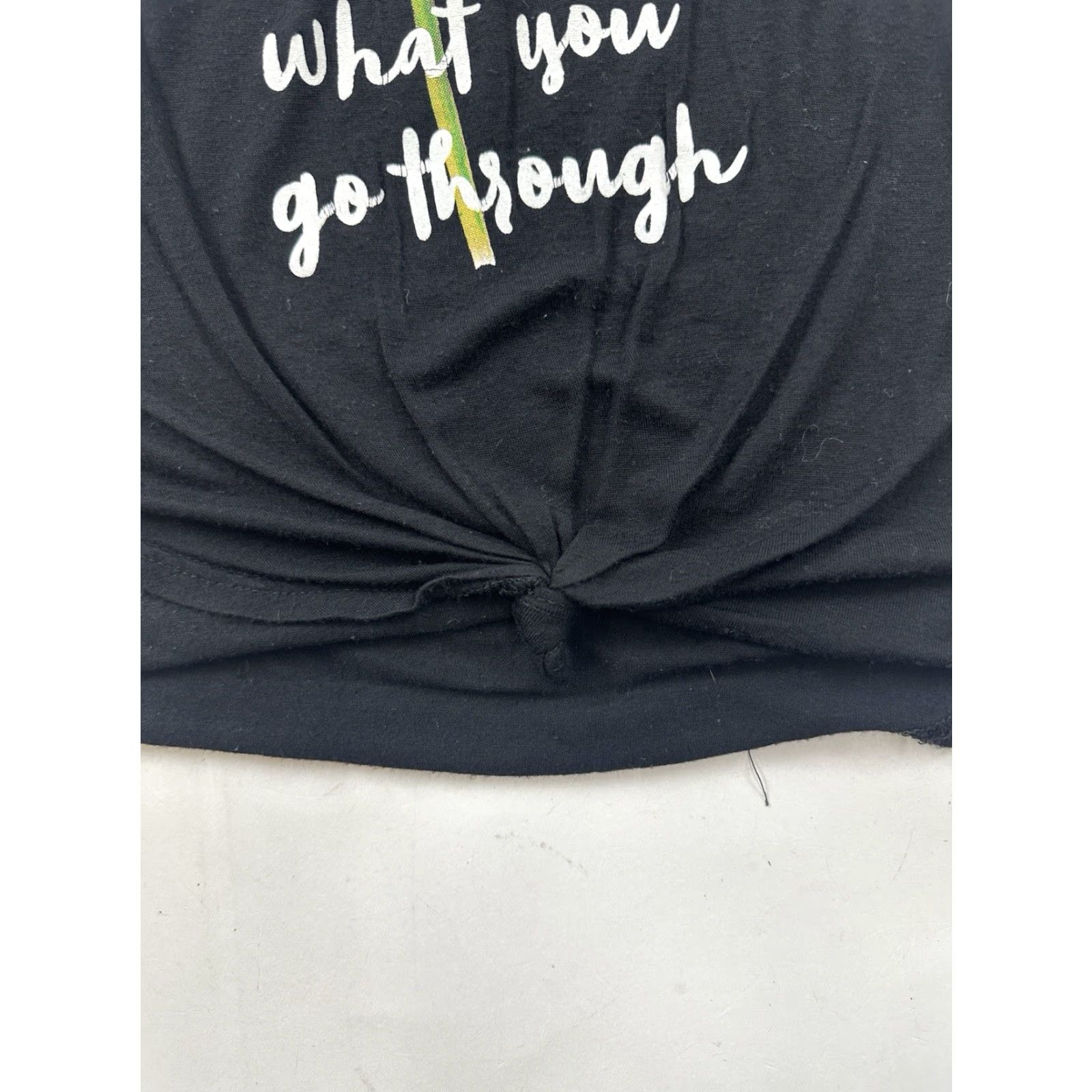 Vintage Dirtee Laundry Shirt Womens XS Black Tie Front Sunflower Graphic Sleeveless T-Shirt Regular All Seasons Lightweight Casual Womens Size XS / US 0-2 / IT 36-38 - 2 Thumbnail