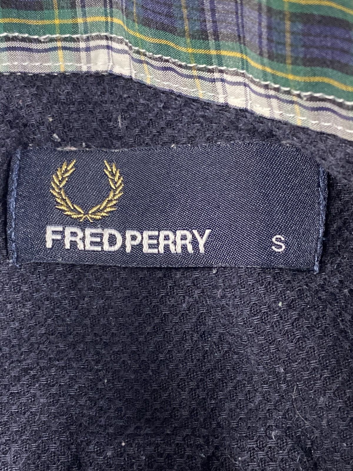Fred Perry Fred Perry y2k Designed Streetwear Button Up Shirt Size US S / EU 44-46 / 1 - 8 Thumbnail