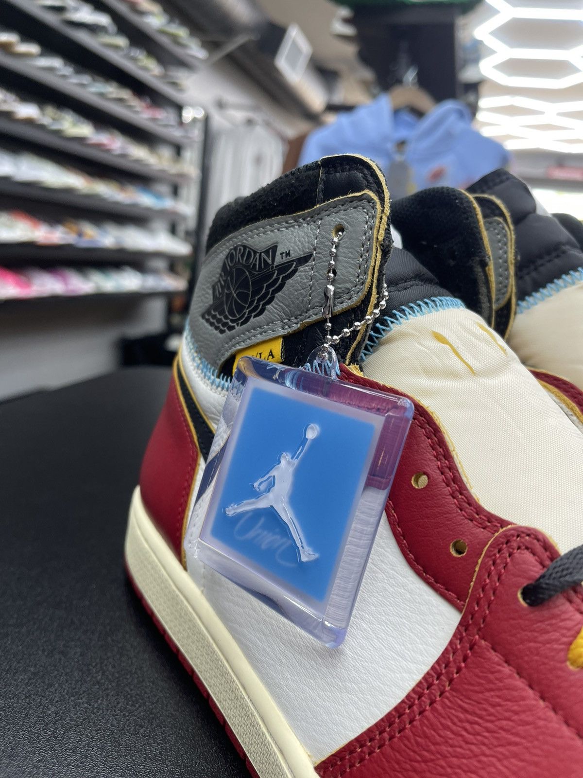 Jordan Brand Size 13 - Jordan 1 High Union LA Chicago Shadow Size US 13 / EU 46 - 7 Thumbnail