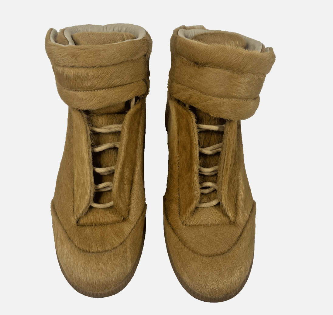 Maison Margiela Maison Margiela Future High Top Tan Pony Hair Yeezus Tour Size US 9 / EU 42 - 2 Thumbnail