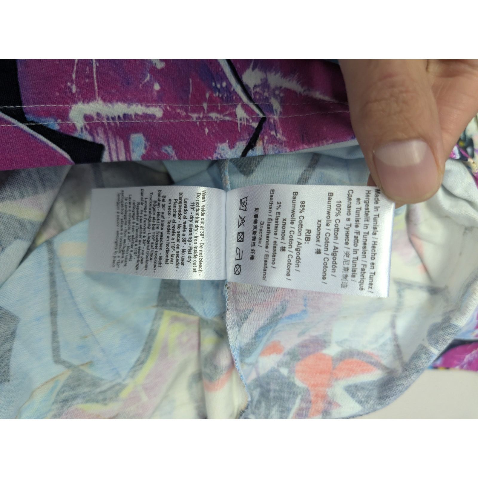 Vivienne Westwood o1rshd1 Classic Graffiti Print T-Shirt in Multiolor Size US M / EU 48-50 / 2 - 18 Thumbnail