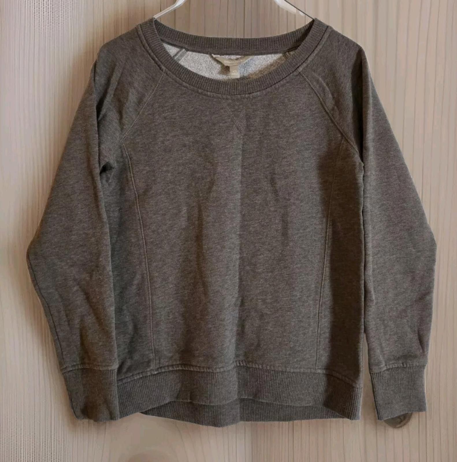 Banana Republic Banana Republic Sweatshirt Womens XS Brown Neutral Crew Neck Size XS / US 0-2 / IT 36-38 - 1 Thumbnail