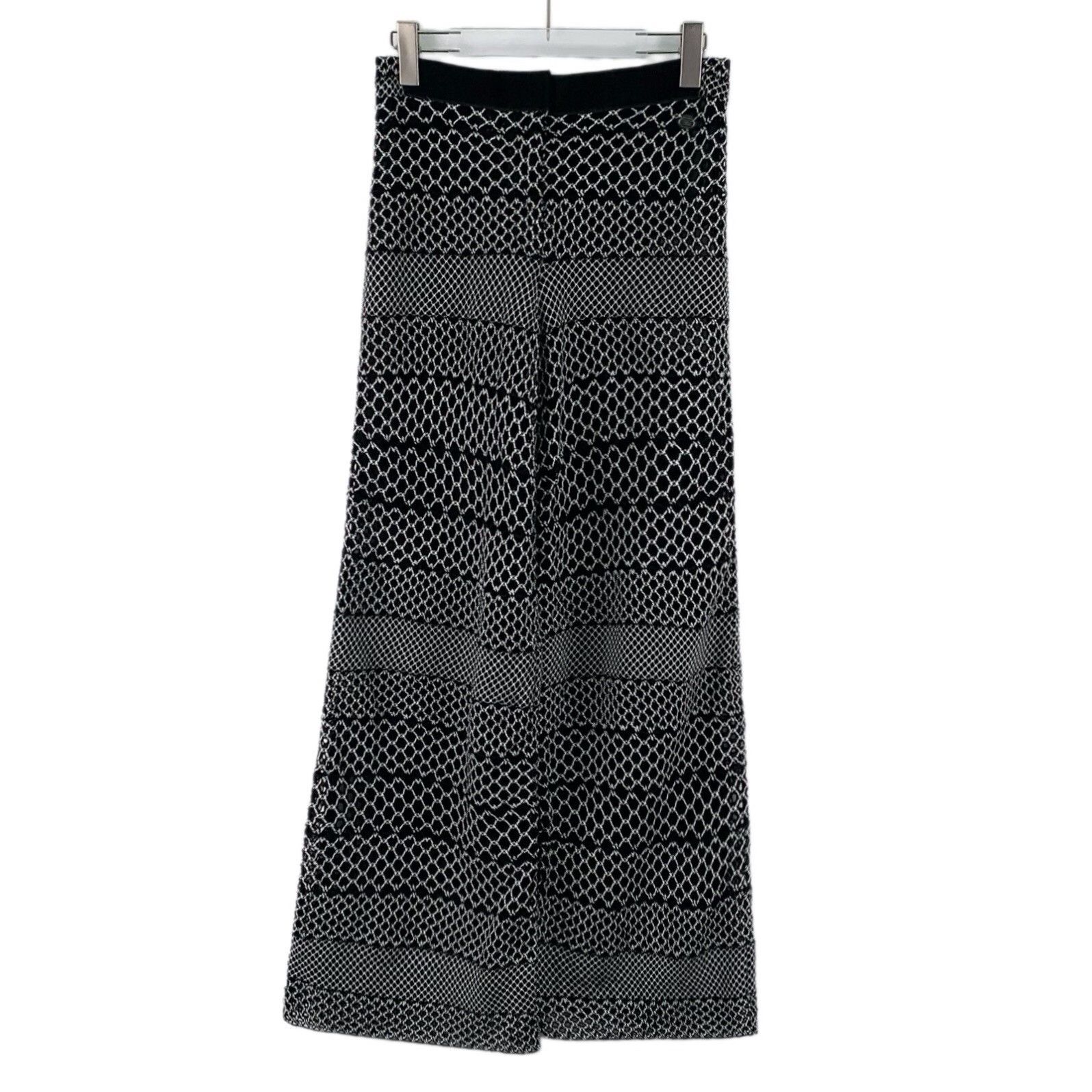 Chanel Chanel Black Knit Wool Casual Pants Size 38" / US 16 / IT 52 - 1 Thumbnail
