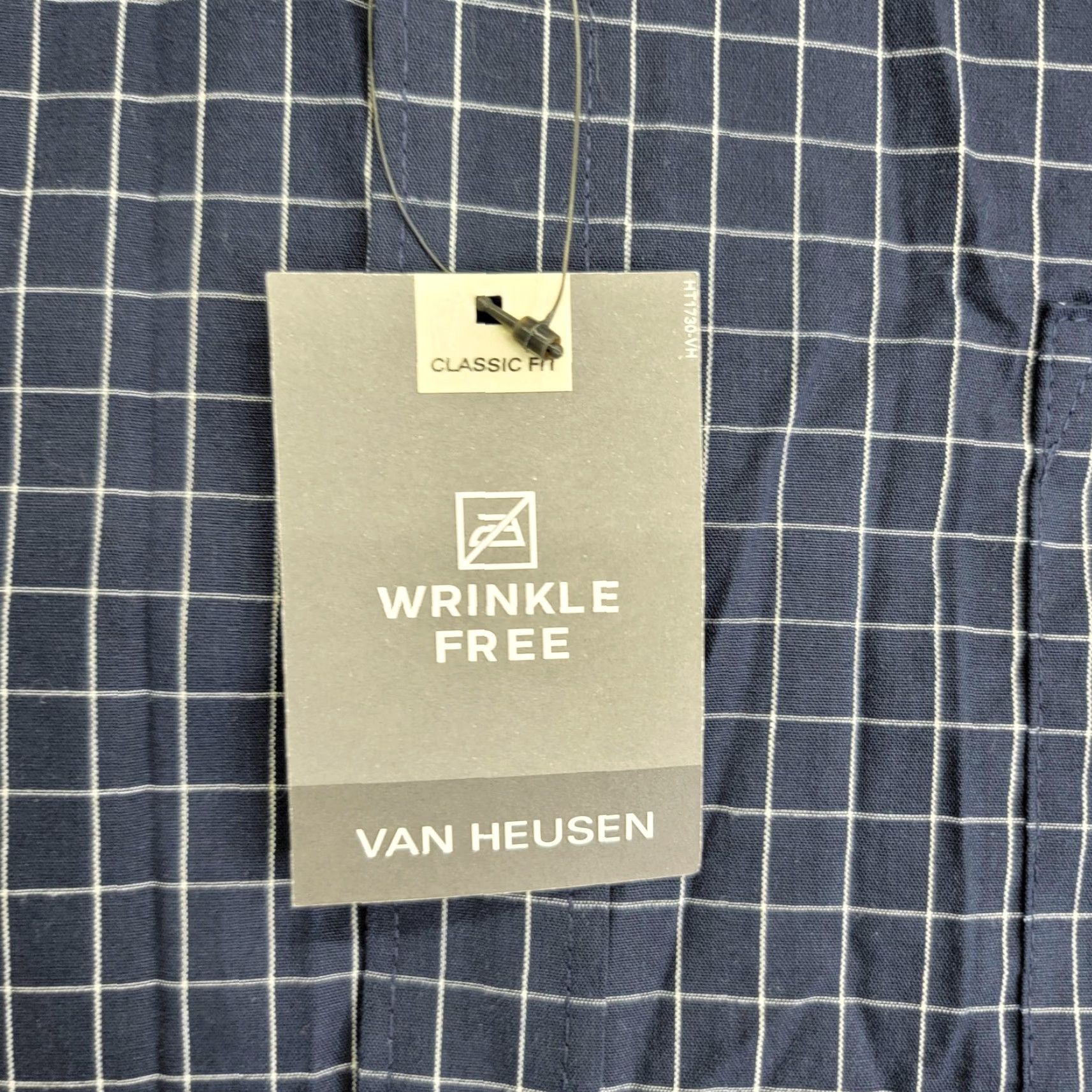 Van Heusen Van Heusen Dress Shirt Mens XL Black Iris Classic Fit Wrinkle Free Button Down Size 46R - 2 Thumbnail