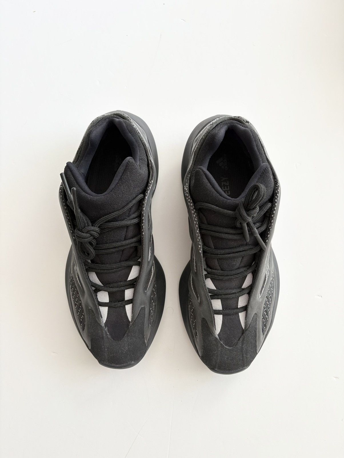 Yeezy Yeezy 700 sneakers in Alvah Size US 8 / EU 41 - 5 Thumbnail