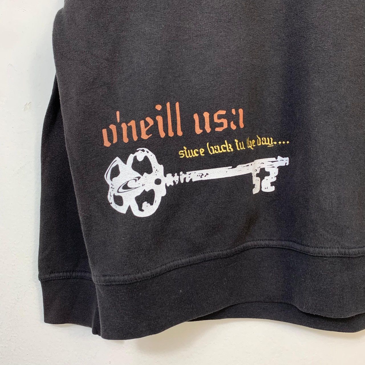 O'Neill Rare Vintage Sunfaded 90s Oneill USA Spell Out Sweatshirt Size US M / EU 48-50 / 2 - 4 Thumbnail
