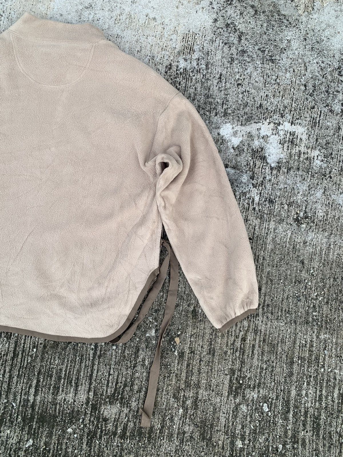 Uniqlo × White Mountaineering Limited Edition Uniqlo x white mountaineering fleece Size L / US 10 / IT 46 - 8 Thumbnail