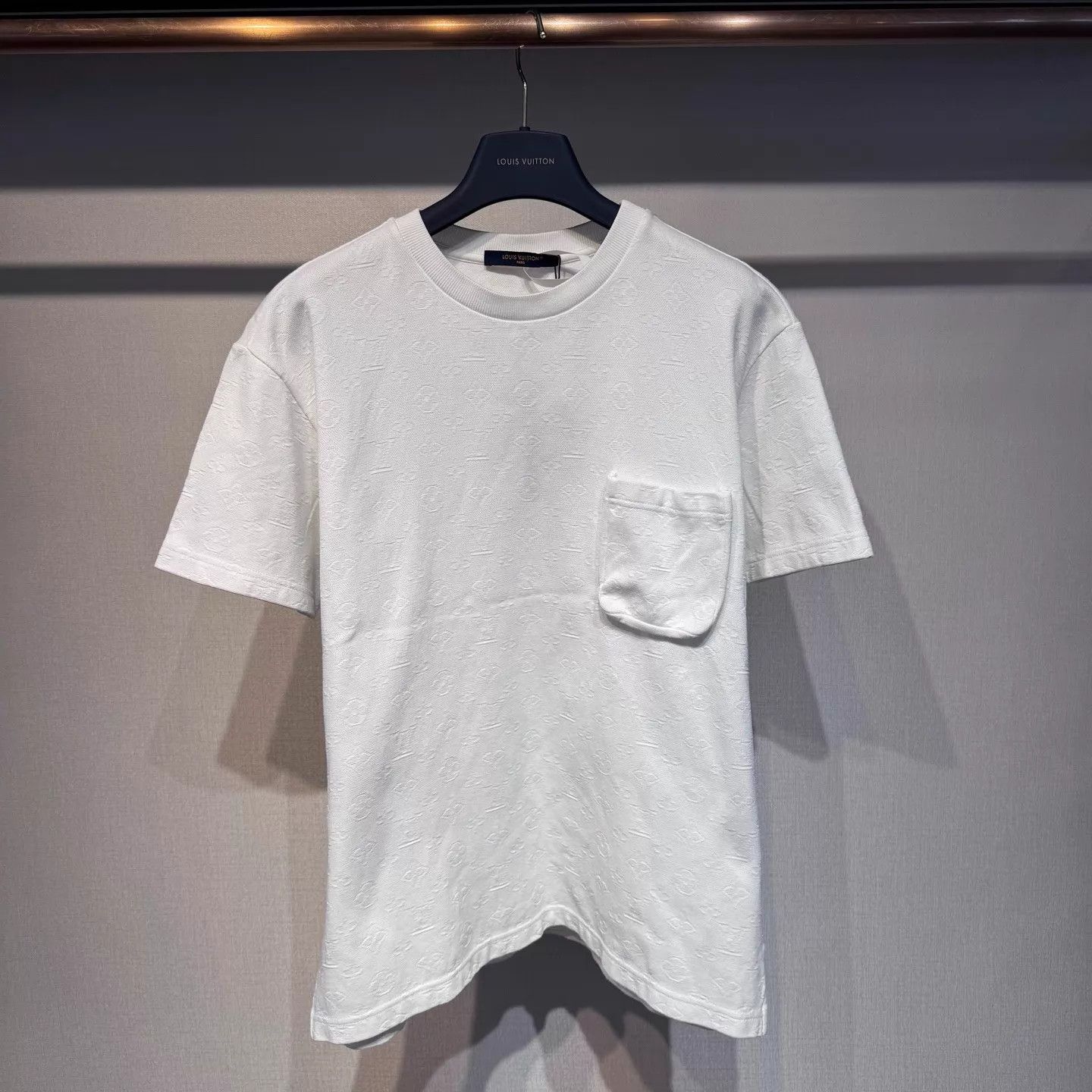 Louis Vuitton Louis Vuitton Monogram Chest Pocket Knit Tee M New Size US M / EU 48-50 / 2 - 1 Thumbnail