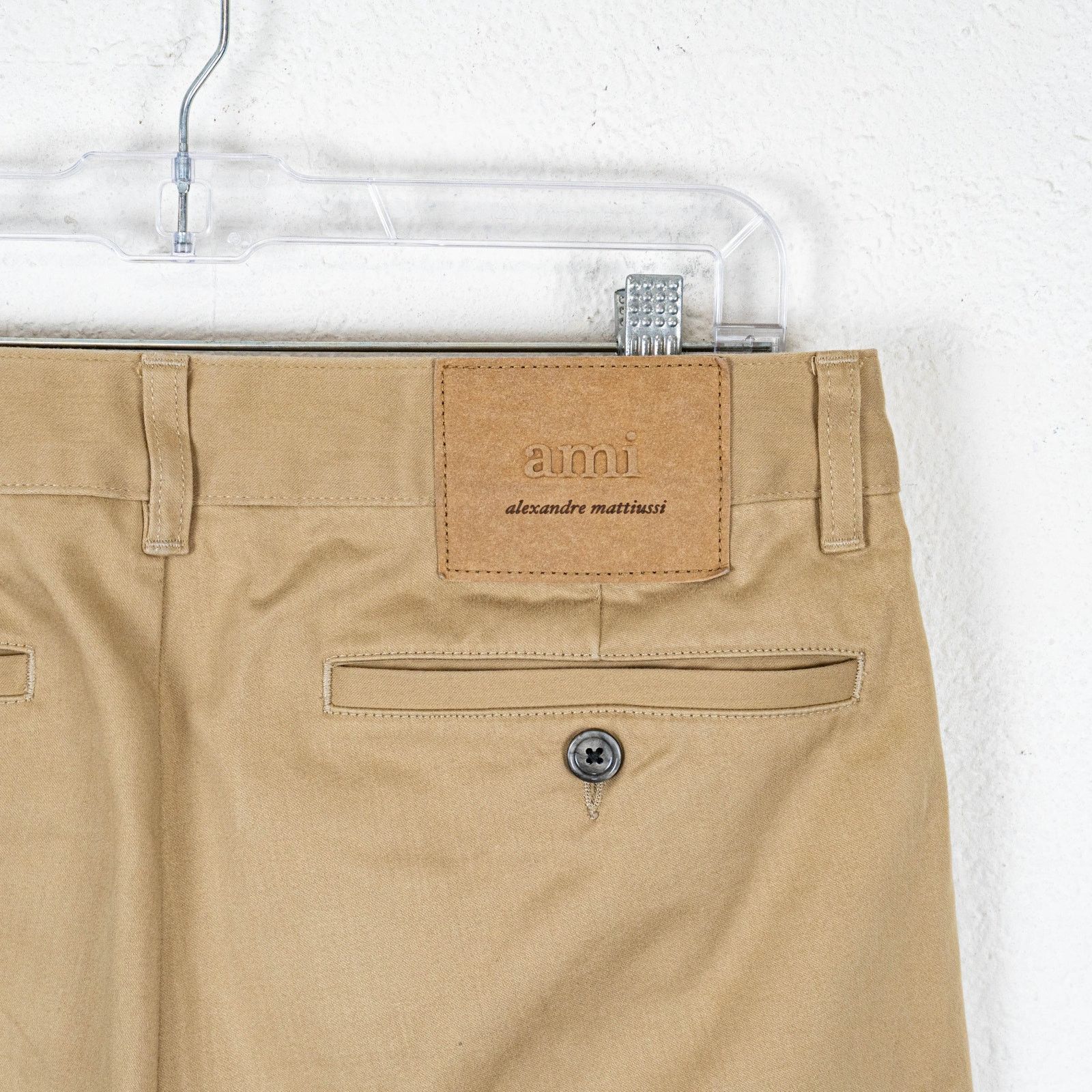 AMI AMI Alexandre Mattiussi Logo Patch Trousers Beige M short Size US 32 / EU 48 - 13 Thumbnail