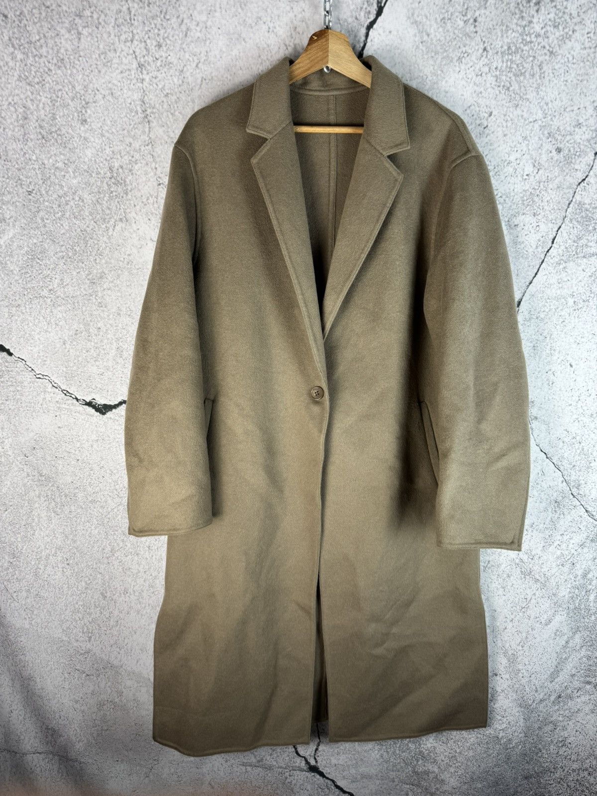 Uniqlo Uniqlo Wool Cashmere Chesterfield Coat Size US M / EU 48-50 / 2 - 1 Thumbnail