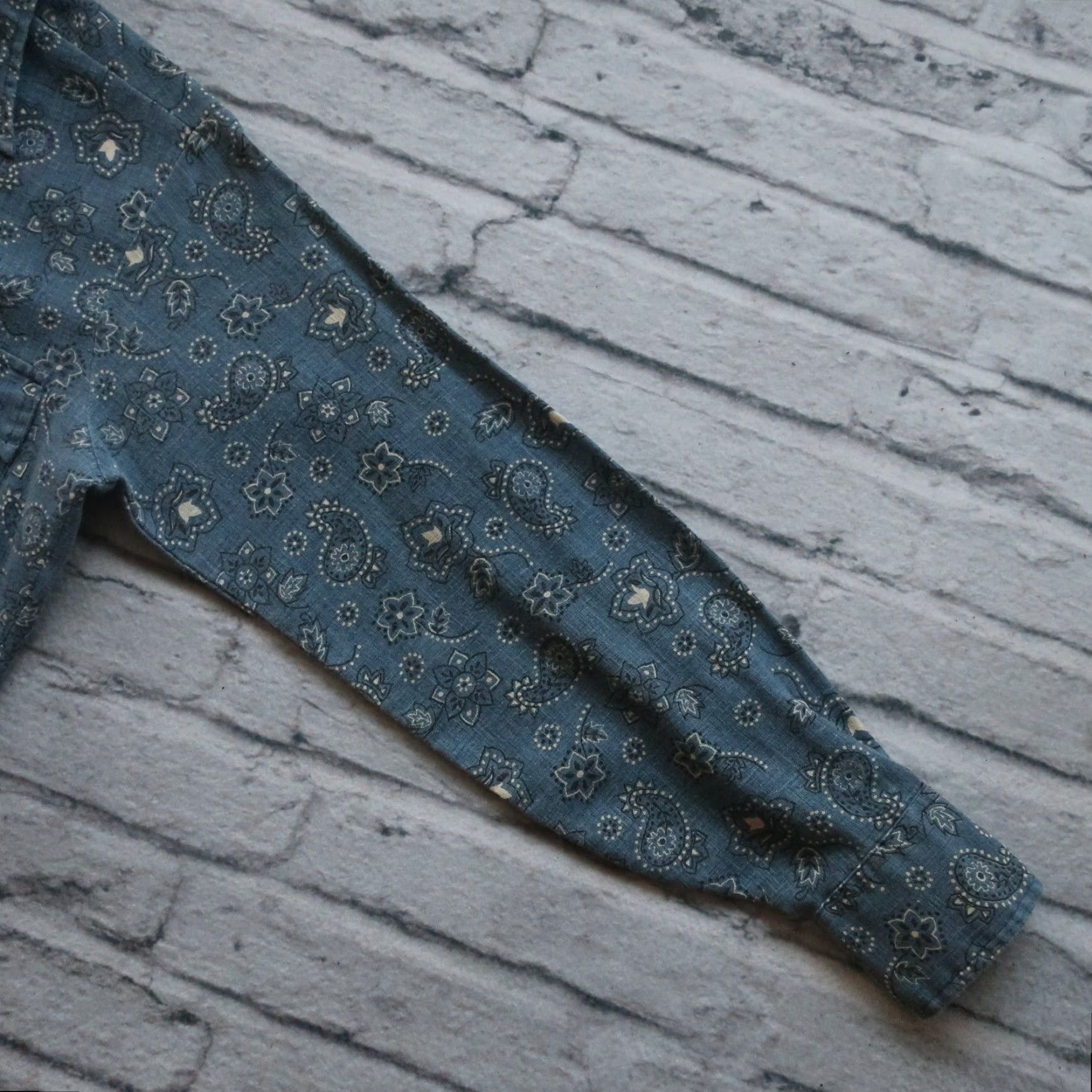 Levi's VINTAGE Levi's Paisley Western Shirt Mens Small Blue SXS? Size US S / EU 44-46 / 1 - 5 Thumbnail