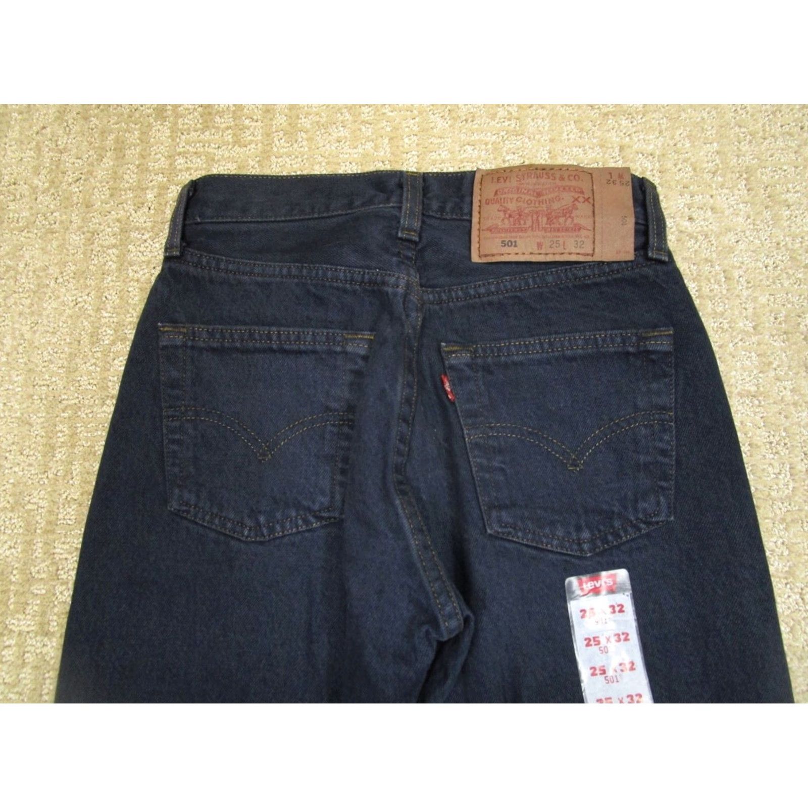 Levi's VINTAGE Levi's 501 Jeans Women 25x32 Blue Button Fly Original Fit Pants 90s USA Jeans Women 25 XS? Size 42" / US 20 - 4 Thumbnail