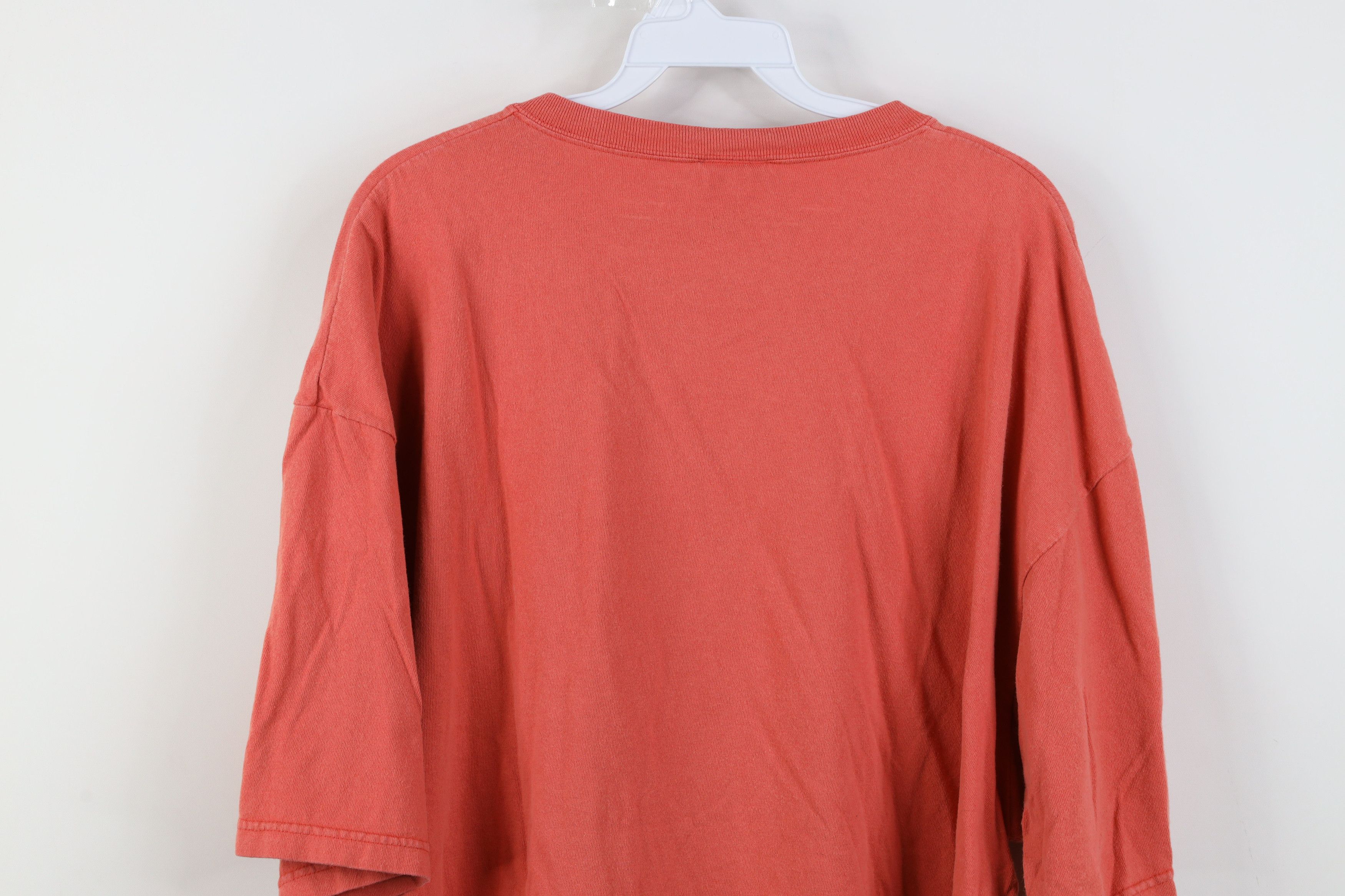 Vintage Vintage 90s Spell Chicago Bulls Basketball T-Shirt Red USA Size US XXL / EU 58 / 5 - 13 Thumbnail