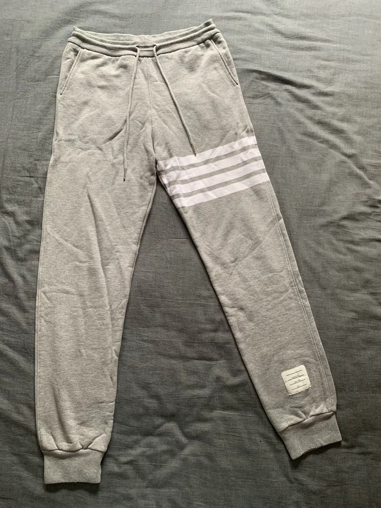 Thom Browne Thom Browne TB Four-Stripe Sweatpants Size US 26 / EU 42 - 1 Thumbnail