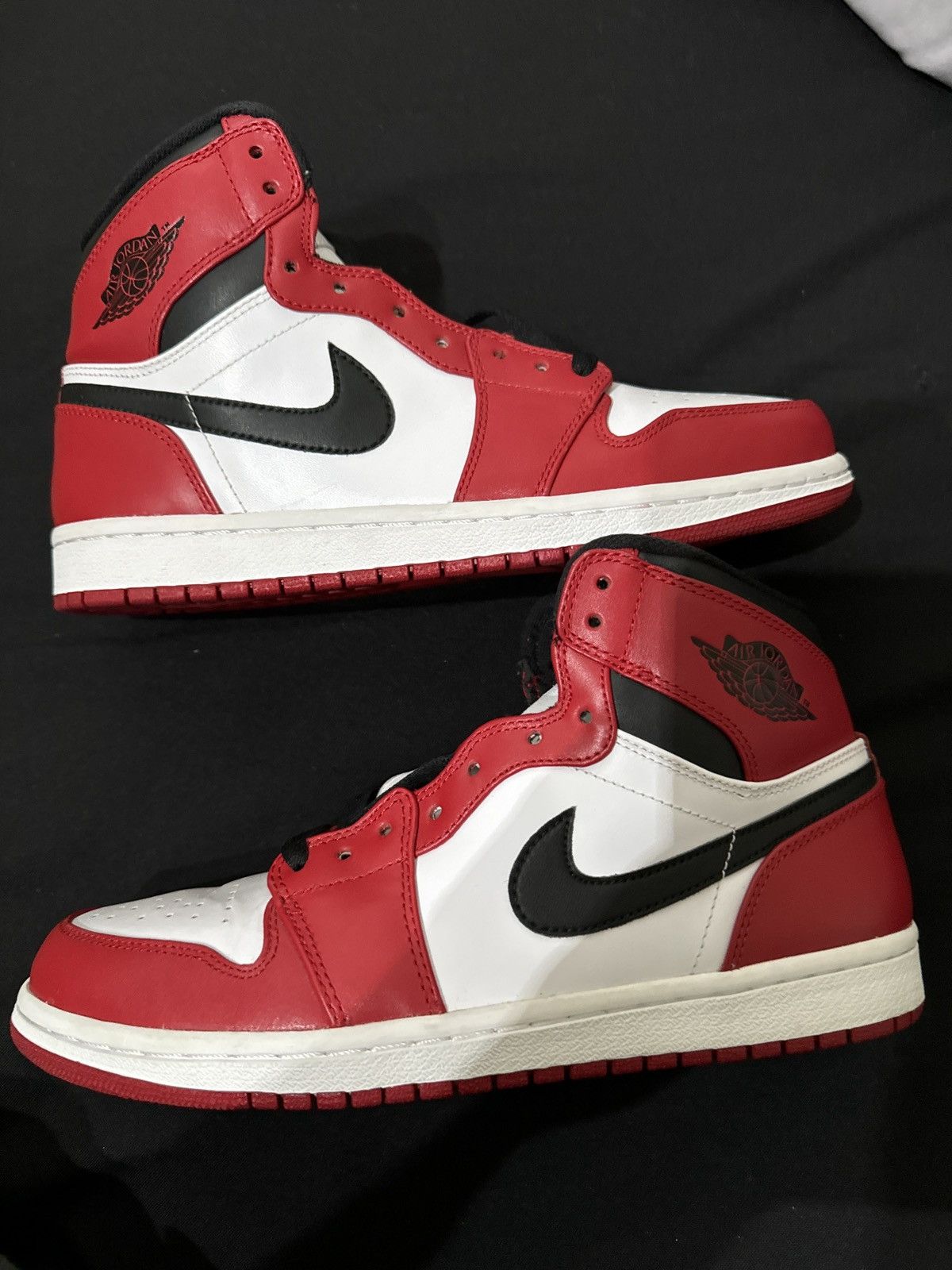 Jordan Brand Jordan 1 Chicago (2013) Size US 8.5 / EU 41-42 - 1 Thumbnail