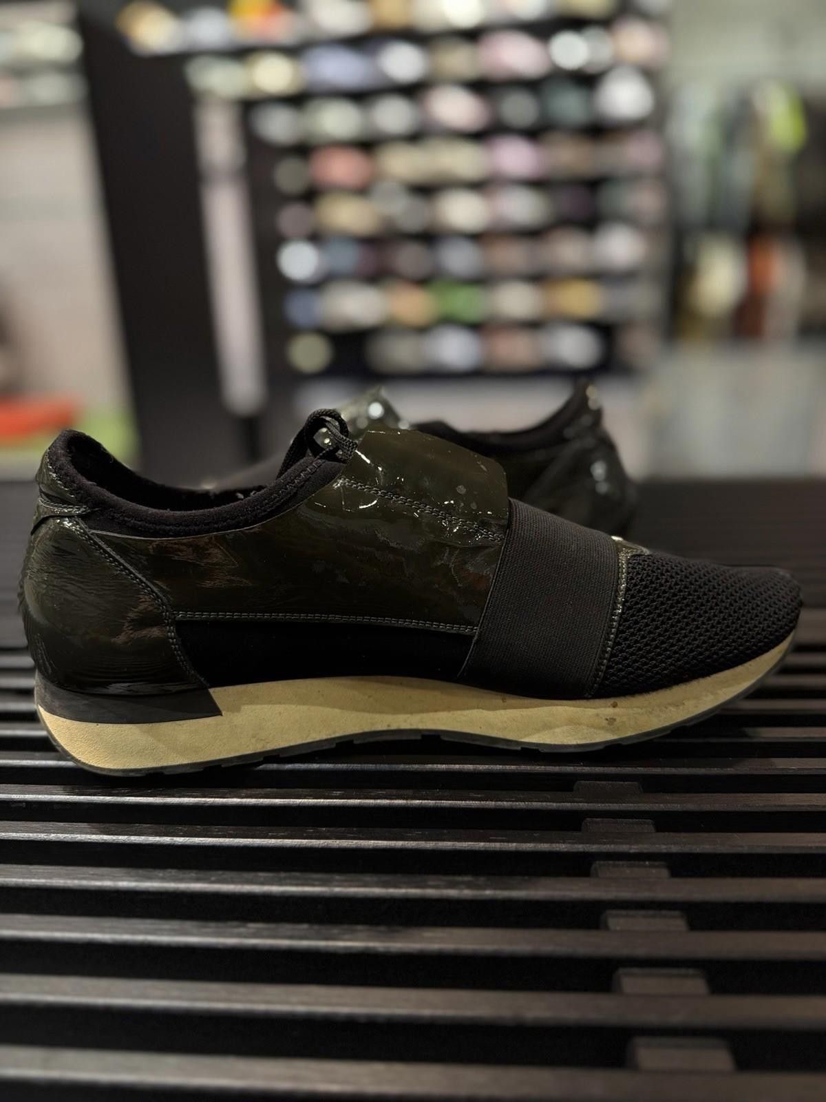Balenciaga BALENCIAGA Race Runner Green/Blue Color Authentic 44EU/11US Size US 12 / EU 45 - 5 Thumbnail