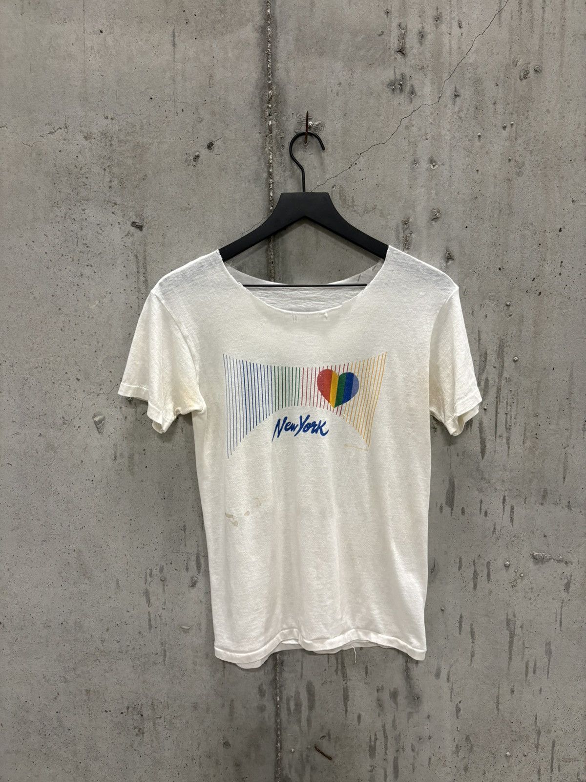 Vintage Vintage NYC Rainbow Shirt Faded Distressed Grunge Band Size US S / EU 44-46 / 1 - 1 Thumbnail