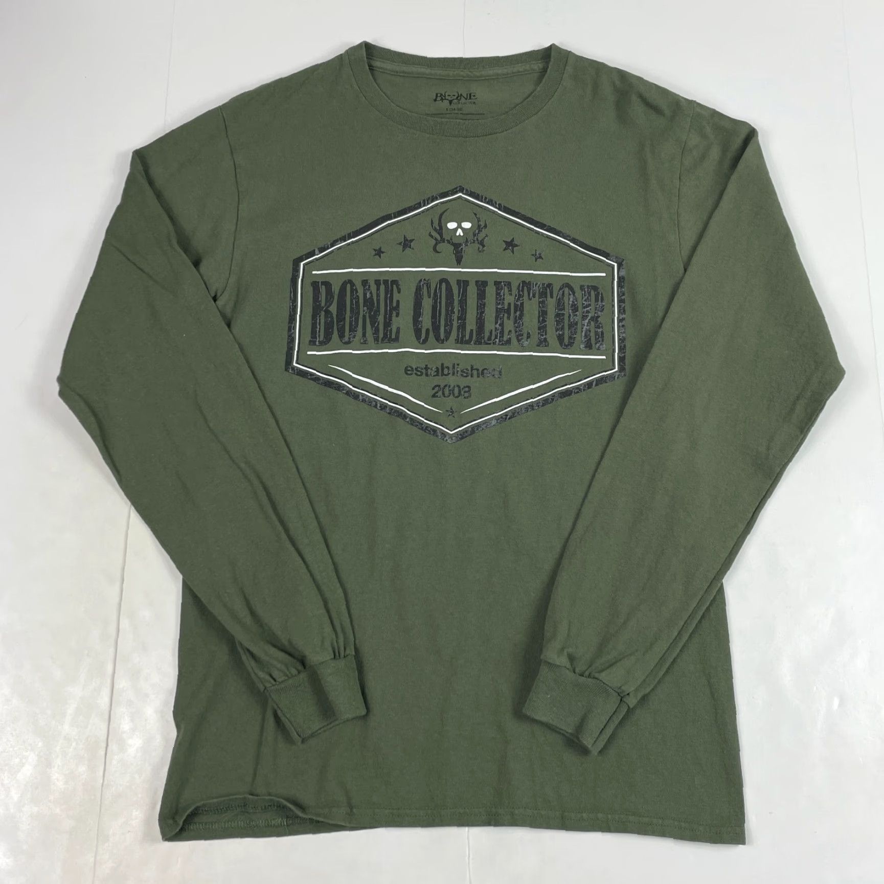 Bones Bone Collector Shirt Mens Small Green Long Sleeve Crew Neck Hiking Outdoors Outdoor Logo T-Shirt Mens Size US S / EU 44-46 / 1 - 2 Thumbnail