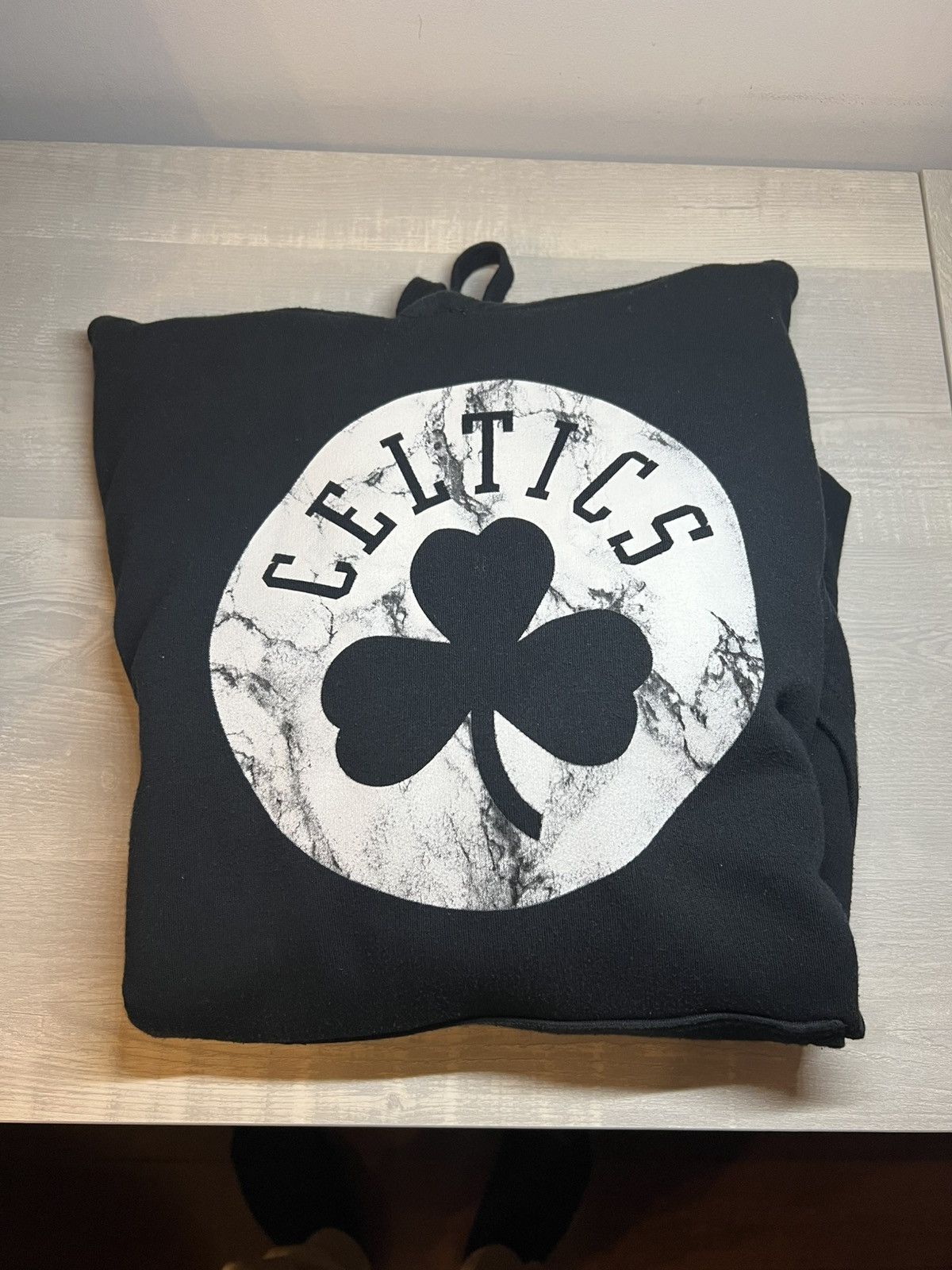 NBA Fanatics Celtics marble logo hoodie Size US M / EU 48-50 / 2 - 1 Thumbnail