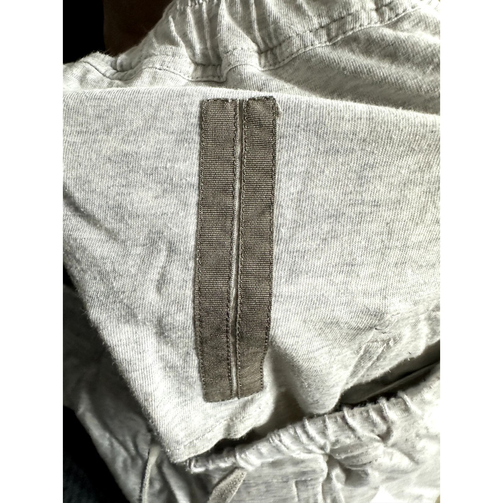 Rick Owens Drkshdw Rick Owens DRK SHDW Sweatshorts Light Grey XS Size US 28 / EU 44 - 2 Thumbnail