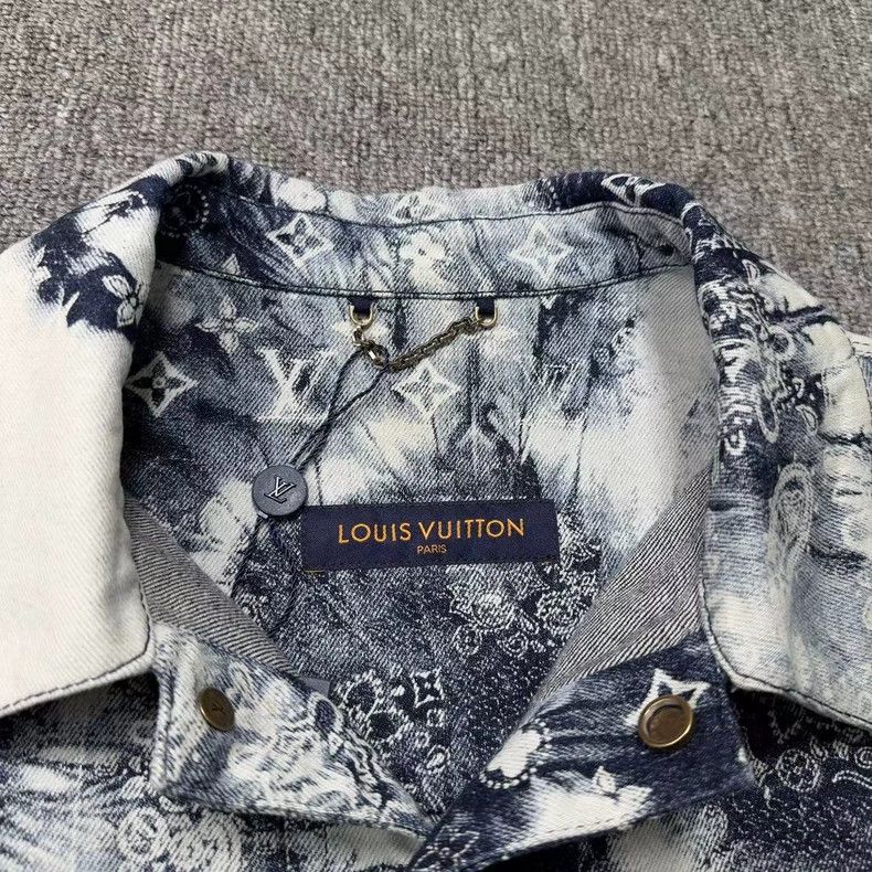 Louis Vuitton LOUIS VUITTON Denim Cashew Flower Tie-Dye Full Logo Short S Size US XL / EU 56 / 4 - 3 Thumbnail