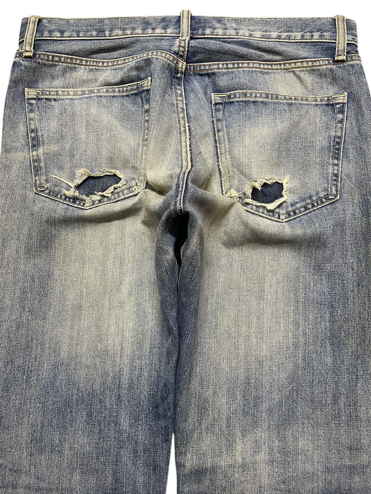 Uniqlo Vintage Japanese Uniqlo Blue Mud Wash Faded Distressed Jeans Size US 33 - 5 Thumbnail