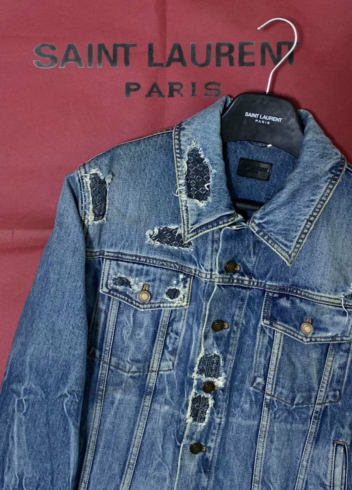 Saint Laurent Paris SLP 18ss Blue Ripple Distressed Denim Jkt L Size US L / EU 52-54 / 3 - 7 Thumbnail