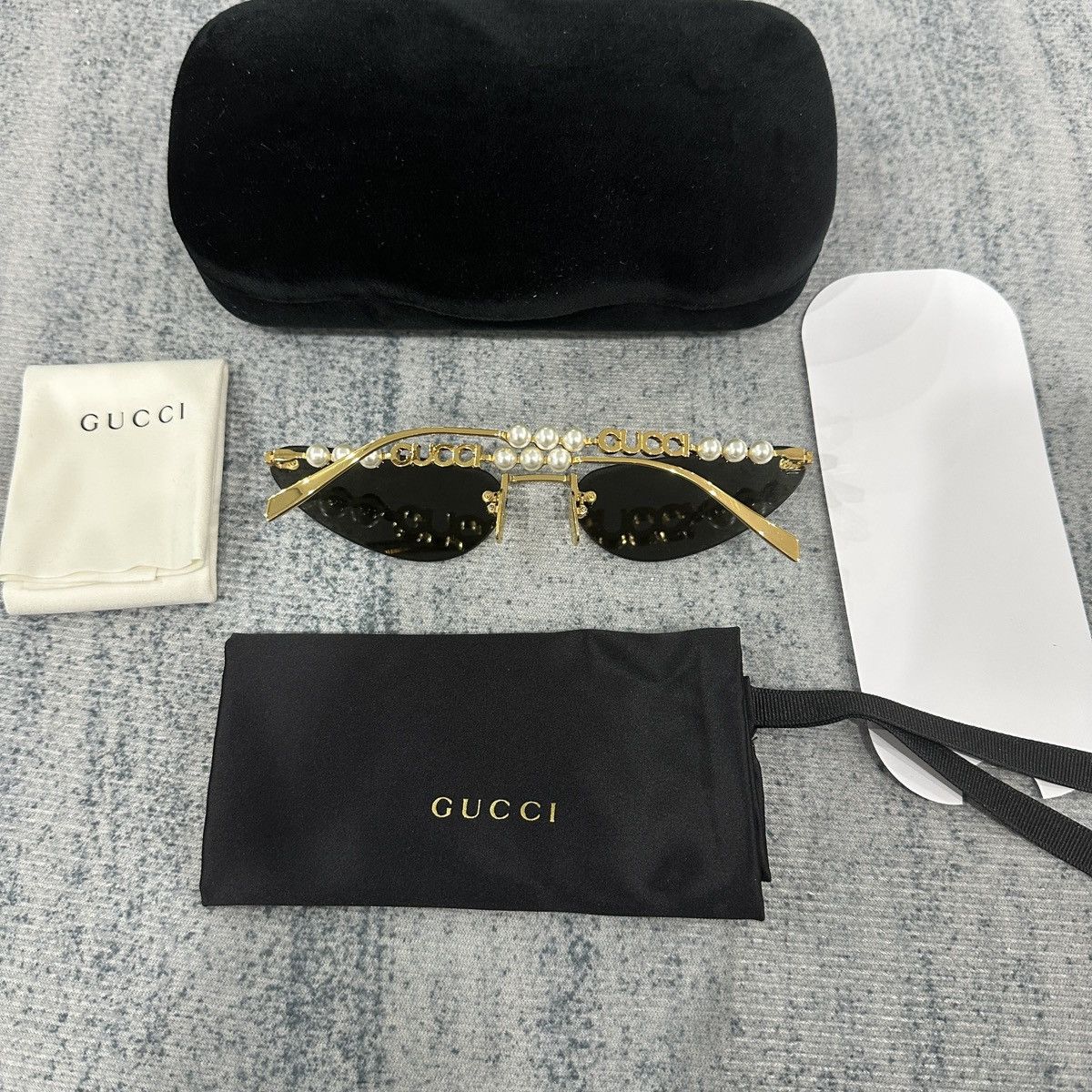 Gucci GUCCI GG1920S 001 SUNGLASSES Size ONE SIZE - 3 Thumbnail