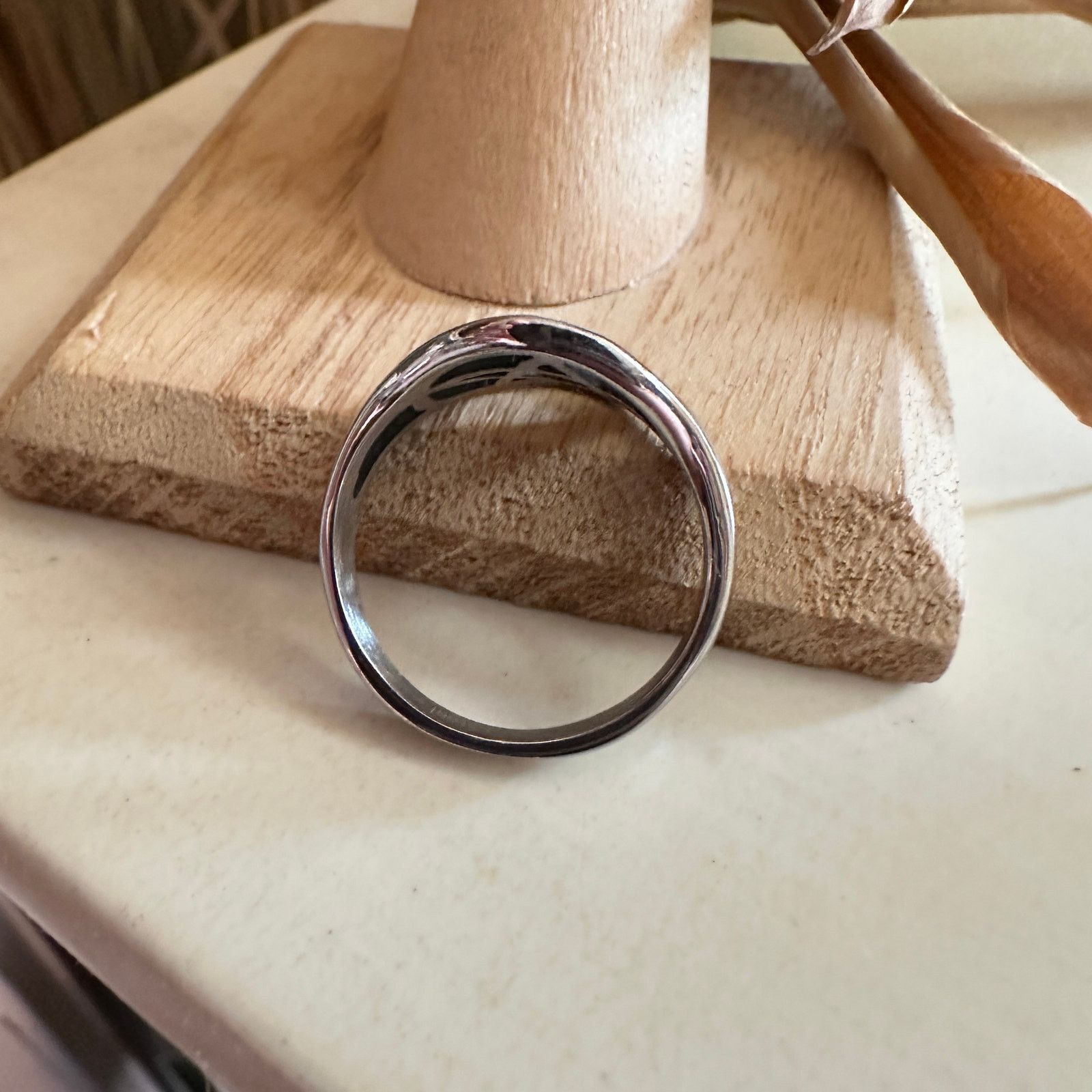 The Unbranded Brand Stainless Steel Pentagram Ring With Split Shank Unisex Size ONE SIZE - 3 Thumbnail