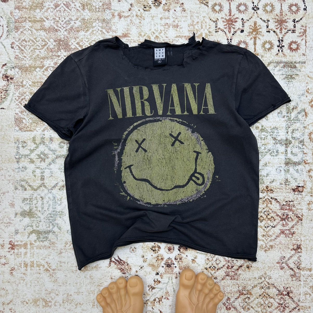 Nirvana × Vintage Vintage Nirvana T-shirts Big Logo Crazy Fit Trashed Y2K 00s Size US M / EU 48-50 / 2 - 1 Thumbnail
