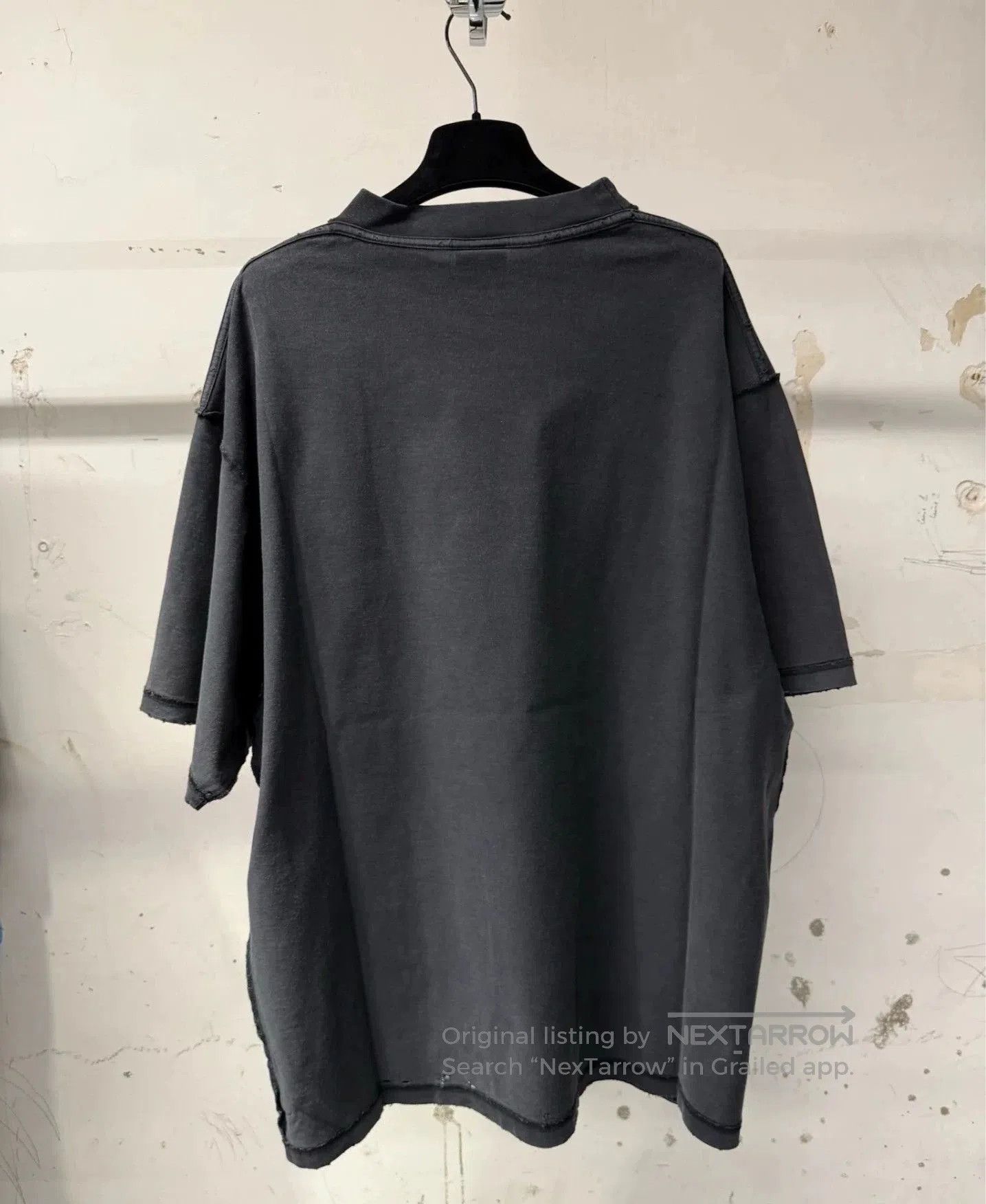 Balenciaga Balenciaga 25SS Limited Short Sleeve. Size US XS / EU 42 / 0 - 2 Thumbnail