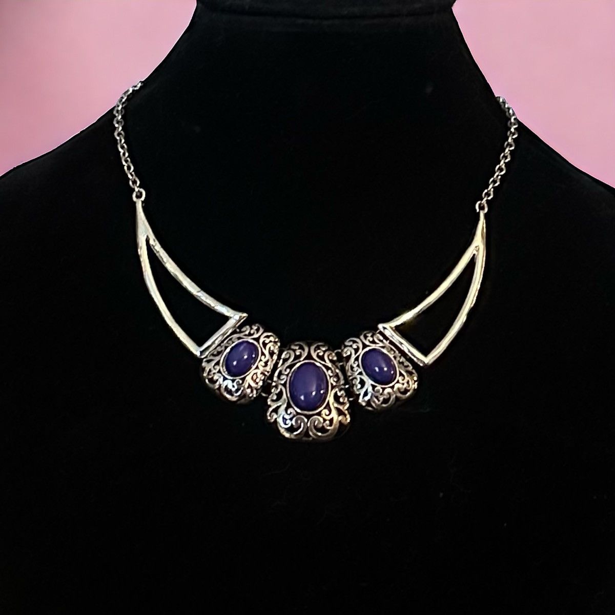 Other Silver tone ornate blue cabochon stone statement necklace Size ONE SIZE - 1 Thumbnail