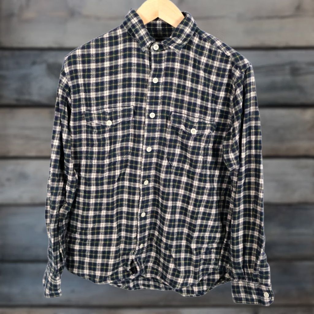Abercrombie & Fitch Abercrombie & Fitch Button-Up Shirt Men's Medium Green Blue Plaid Flannel Relaxed Fit Size US M / EU 48-50 / 2 - 1 Thumbnail
