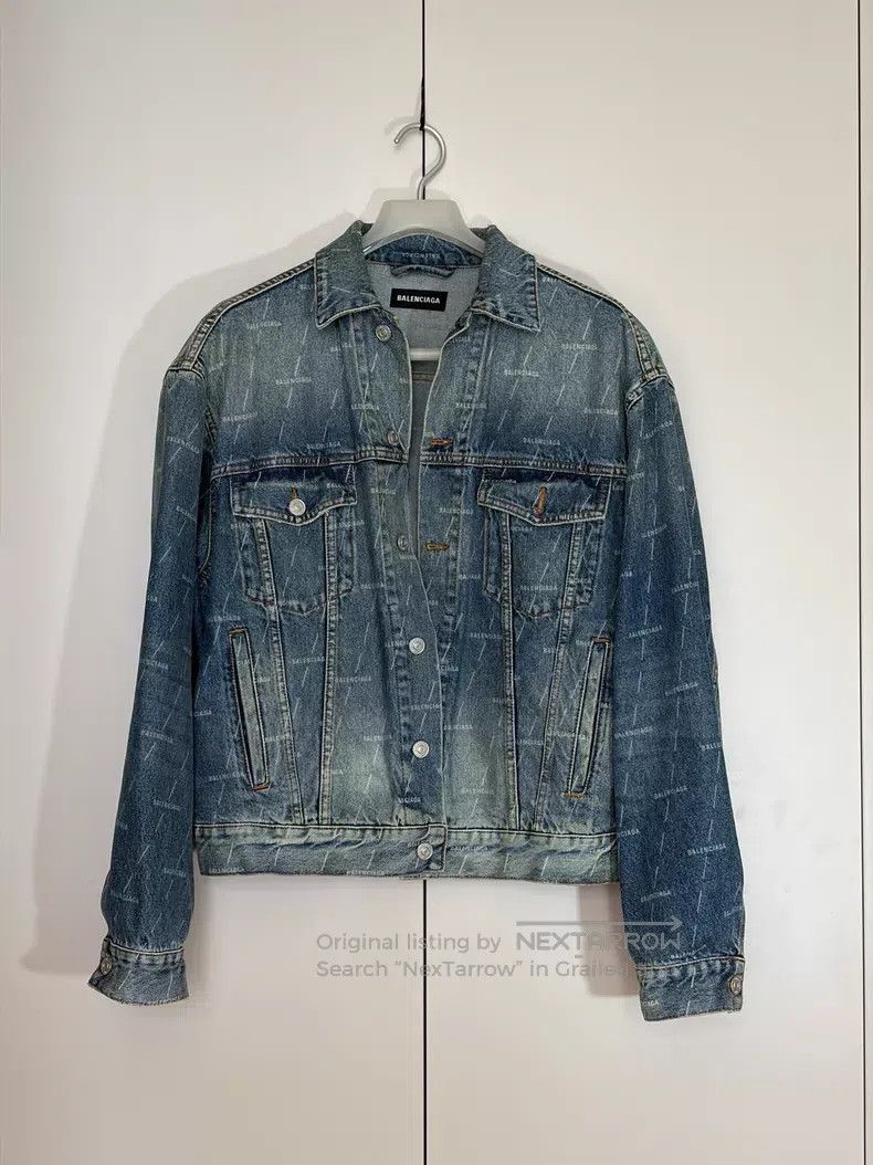 Balenciaga Balenciaga Bullet Screen Logo Denim Jacket Size US M / EU 48-50 / 2 - 1 Thumbnail