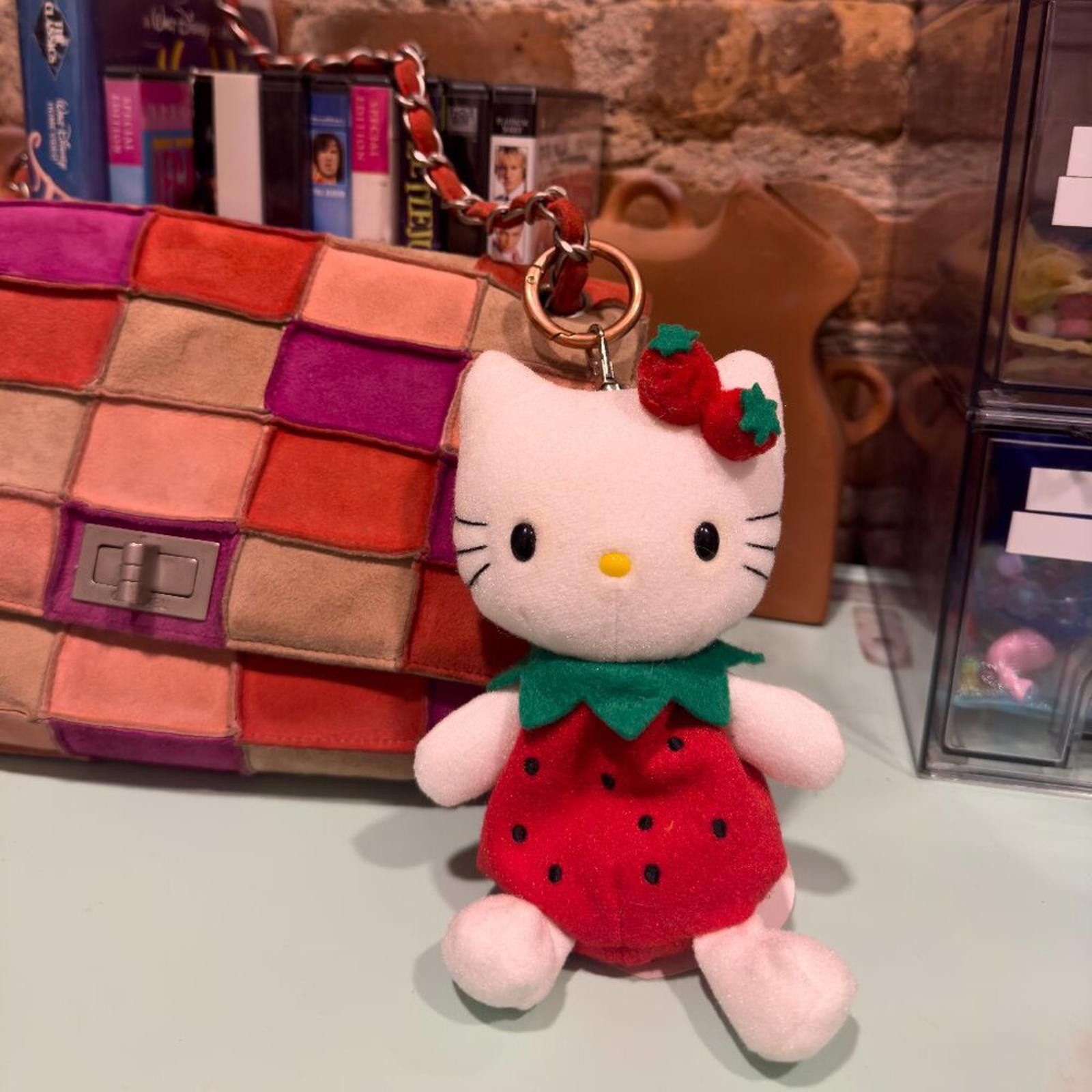 Vintage 1998 SANRIO STRAWBERRY BAG CHARM Size ONE SIZE - 1 Thumbnail