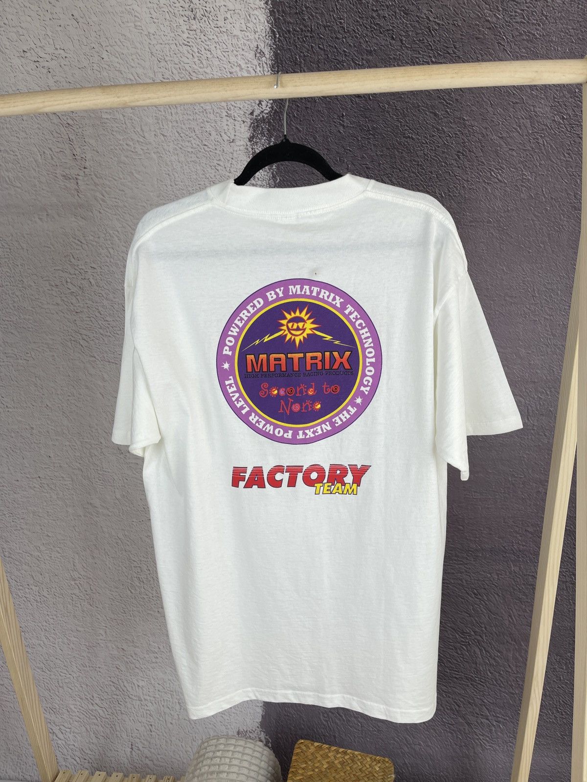 Vintage Basicss Matrix Technology Factory team vintage 90s tee Size US XL / EU 56 / 4 - 2 Thumbnail