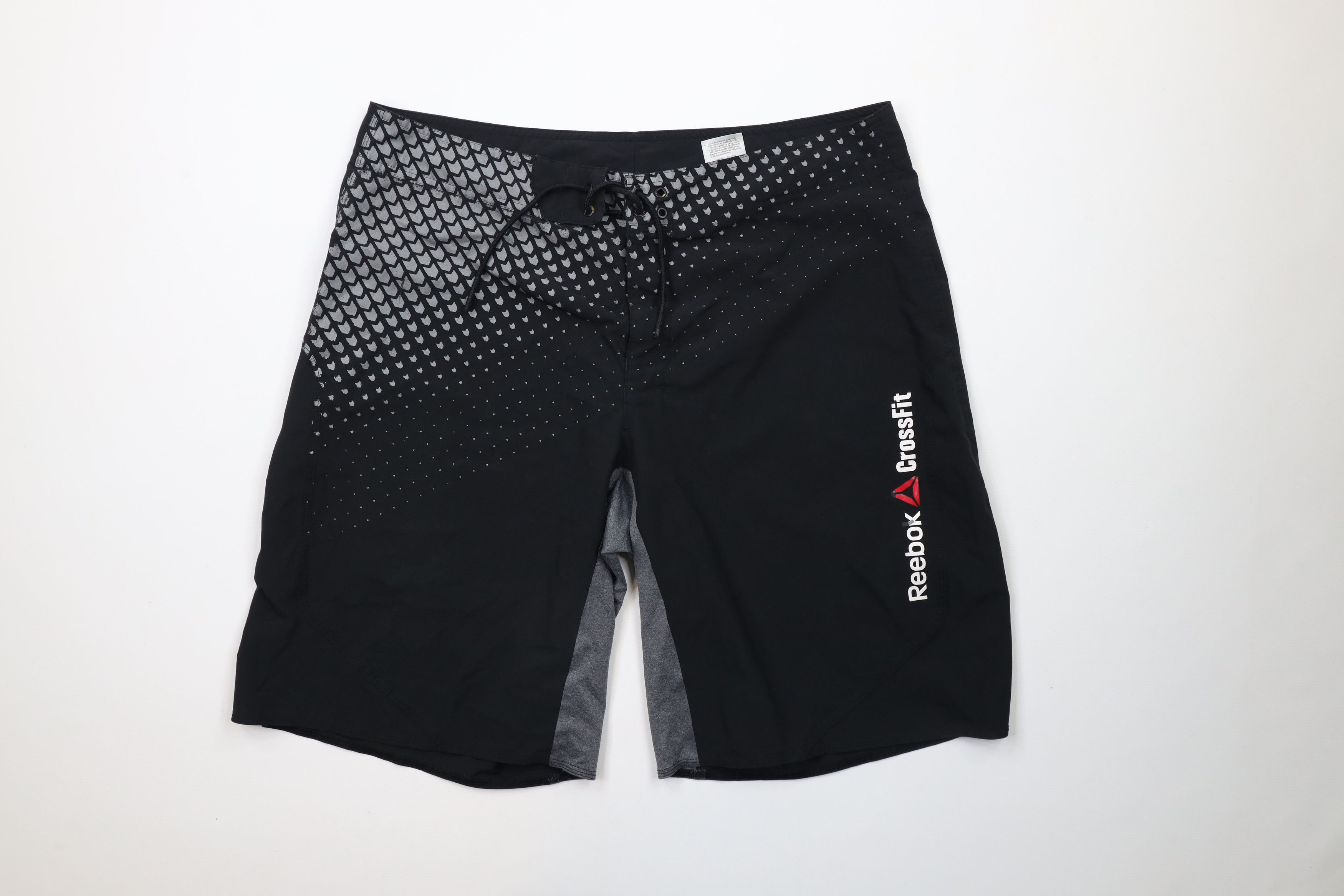 Reebok × Vintage Reebok Crossfit Spell Out Stretch Training Gym Shorts Size US 34 / EU 50 - 1 Thumbnail