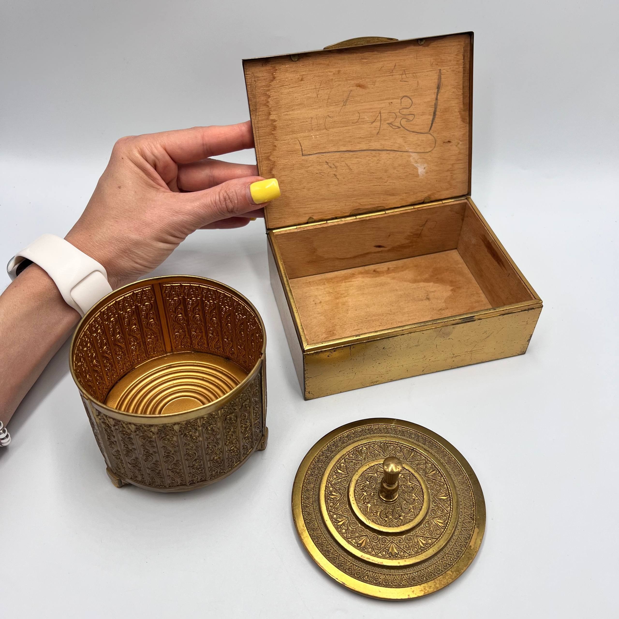 Vintage Erhard & Sohne Vintage Gilded Tin Metal Cigarette Box Set Size ONE SIZE - 2 Thumbnail
