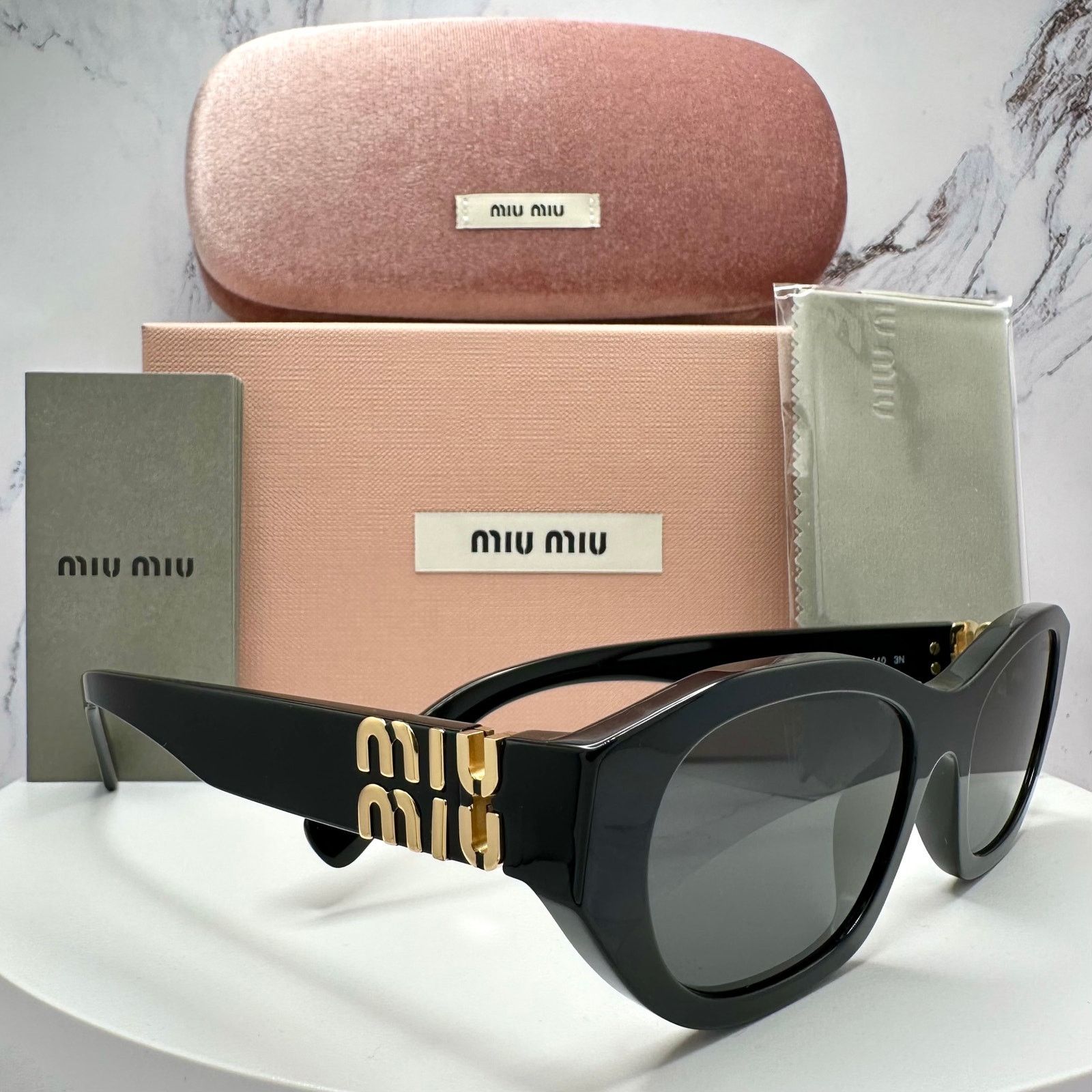 NEW MIU MIU Sunglasses Black Gold Rectangle Cat Eye