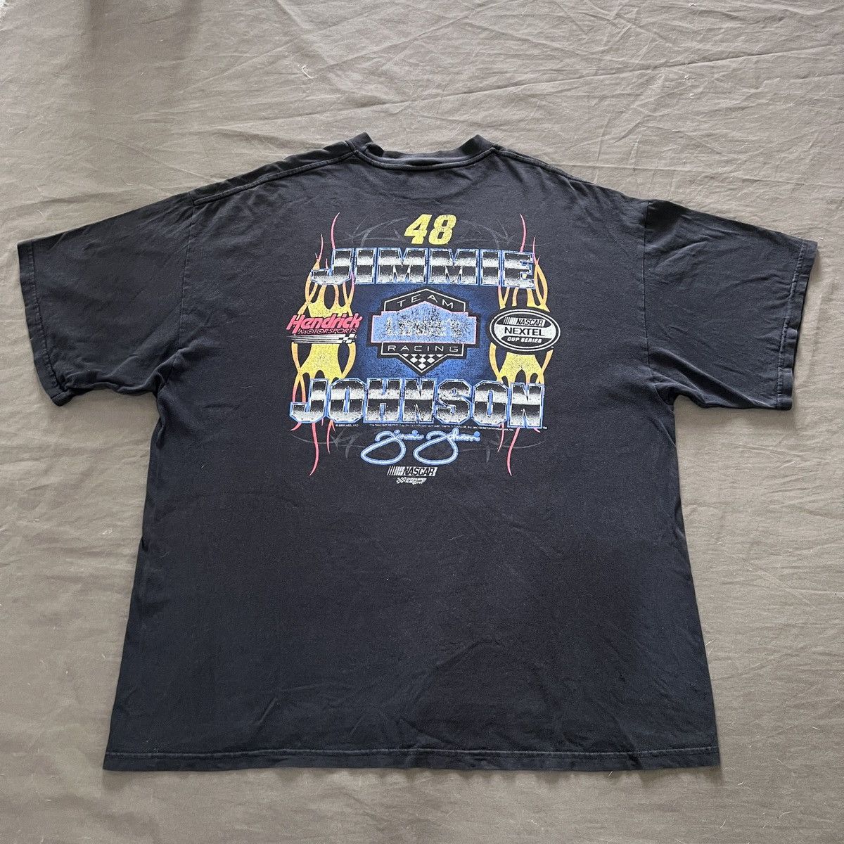 NASCAR Vintage Y2K Jimmy Johnson Lowes Team Racing Tee 2XL Faded Size US XXL / EU 58 / 5 - 6 Thumbnail