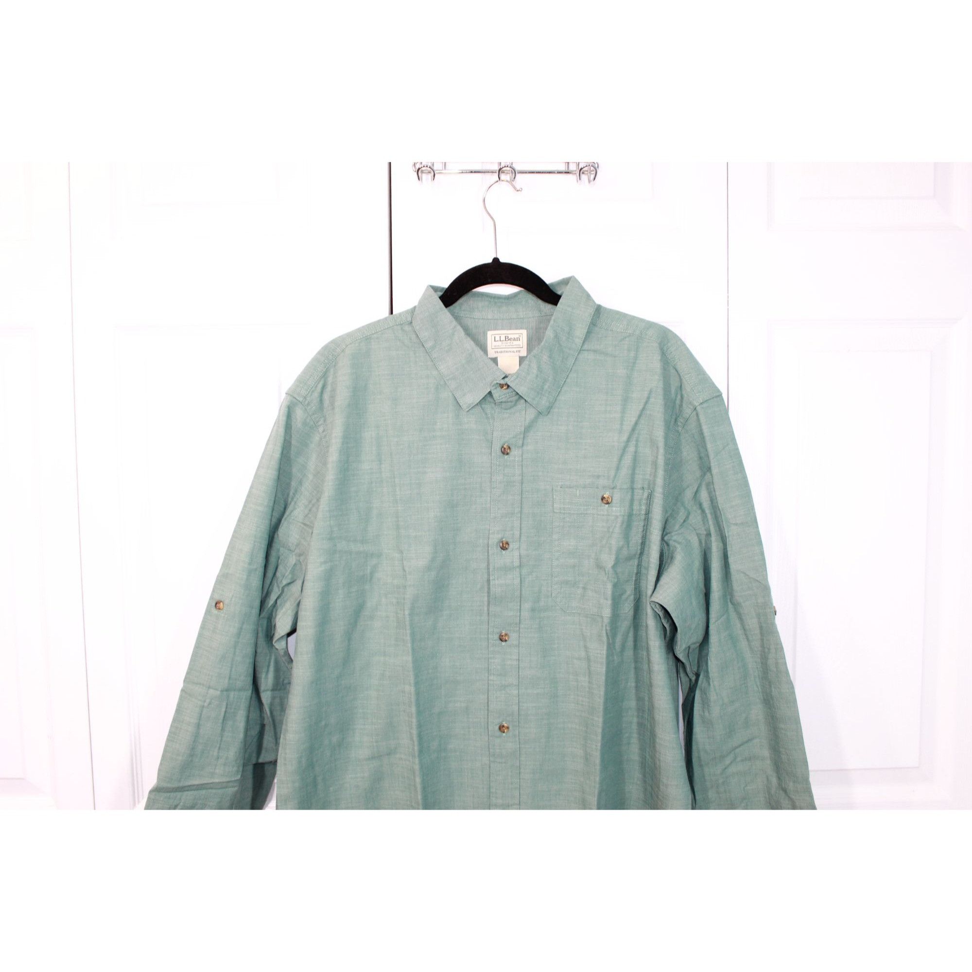 L.L. Bean LL Bean Men's Traditional Fit Long Sleeve Button-Up Shirt Size US S / EU 44-46 / 1 - 2 Thumbnail