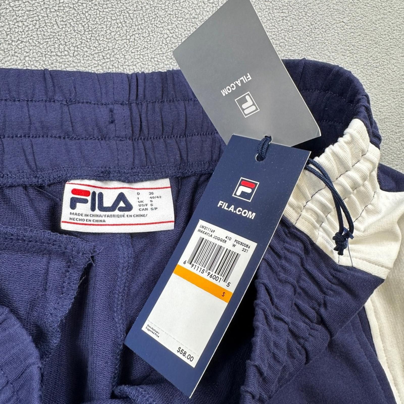 Fila NWT FILA Makayla Joggers S Womens Track Pants Blue Red Gym Size 28" / US 6 / IT 42 - 3 Thumbnail