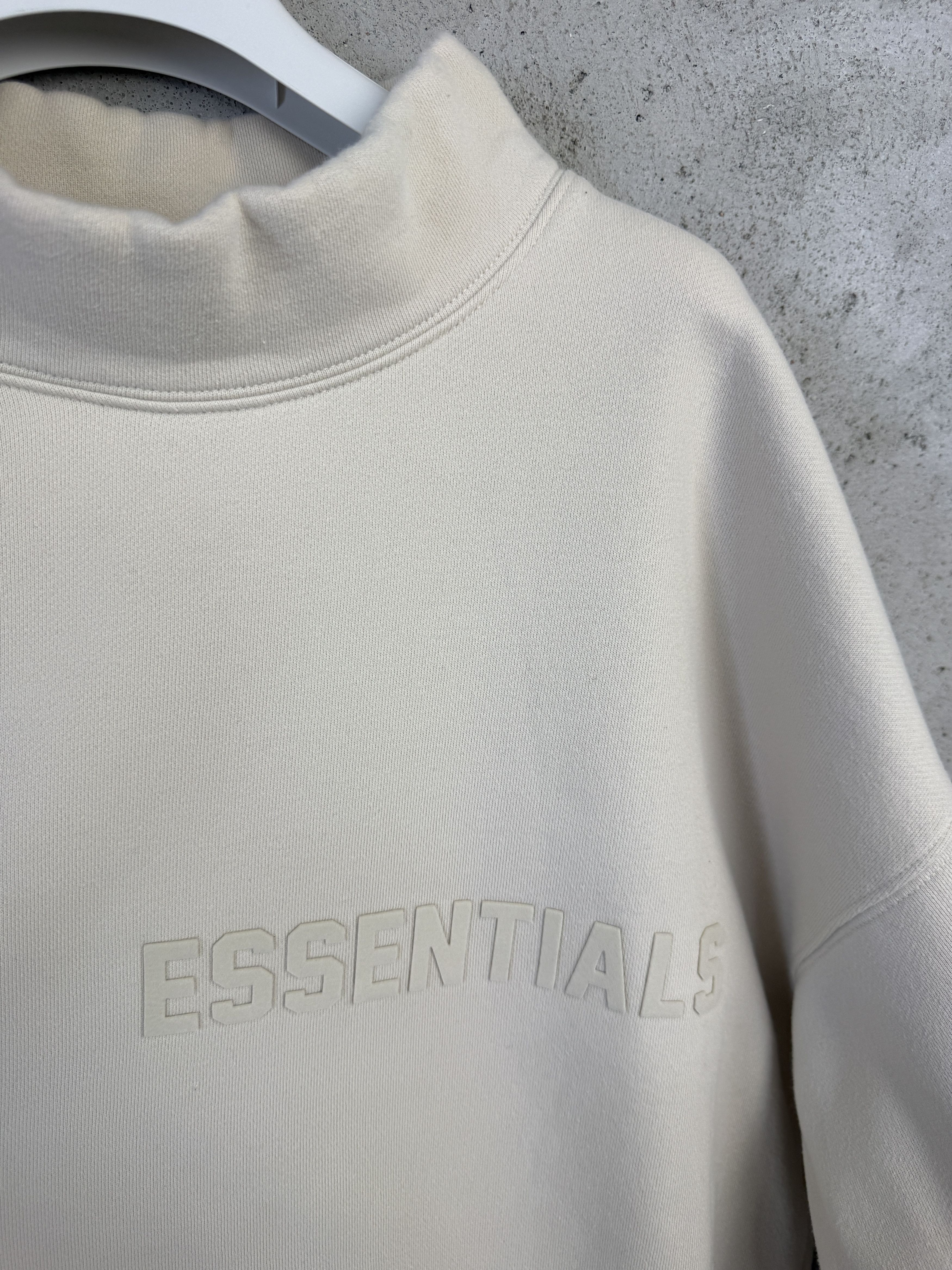 Essentials Essentials Fear of God mock neck sweatshirt crewneck Size US S / EU 44-46 / 1 - 2 Thumbnail