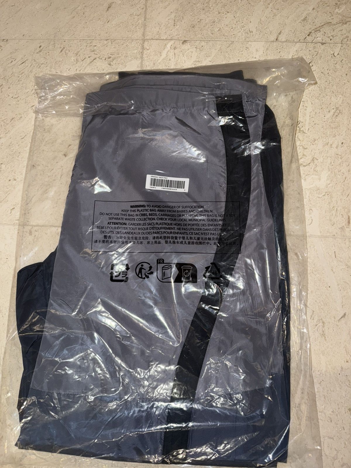 Supreme × Umbro Supreme Umbro Gradient Track Pant Size US 30 / EU 46 - 4 Thumbnail
