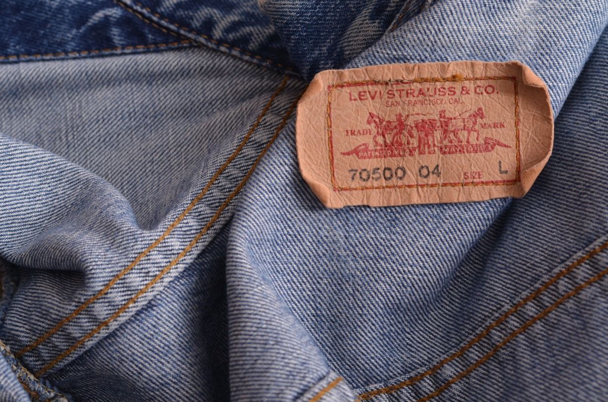Levi's vintage faded distressed Levis Levi's jacket 70500 04 fits m Size US L / EU 52-54 / 3 - 6 Thumbnail