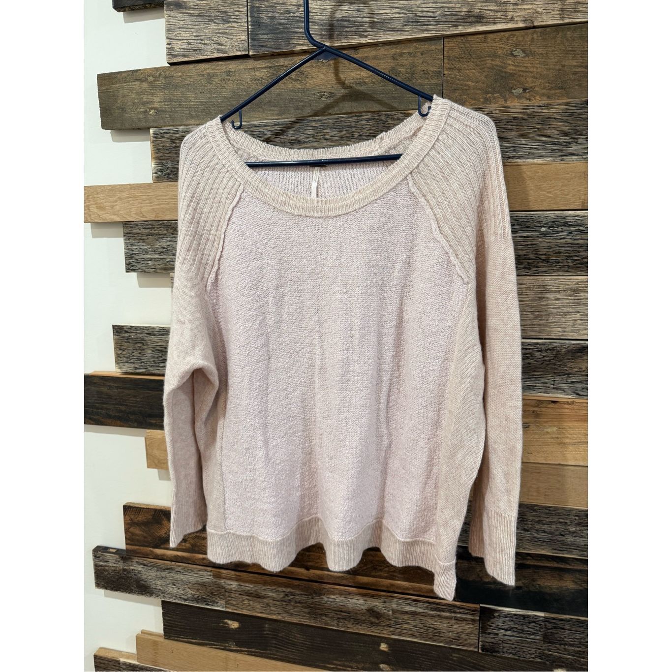 Free People Free People Sweater Oversized Two Tone Dolman Sleeve Sz S Size S / US 4 / IT 40 - 1 Thumbnail