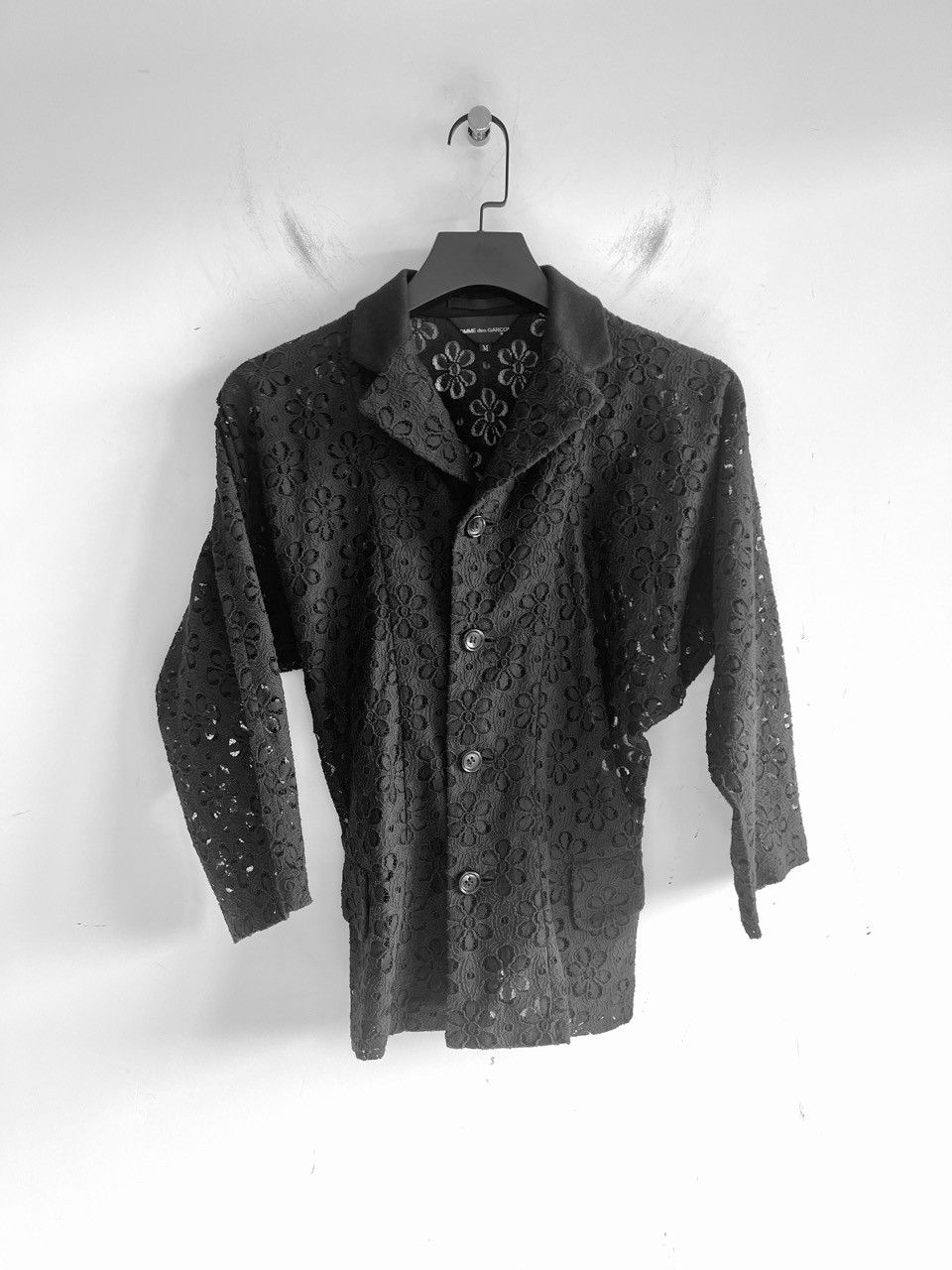 Comme des Garcons COMME des GARCONS - Floral Lace Cropped Shirt Jacket Blazer Size M / US 6-8 / IT 42-44 - 3 Thumbnail