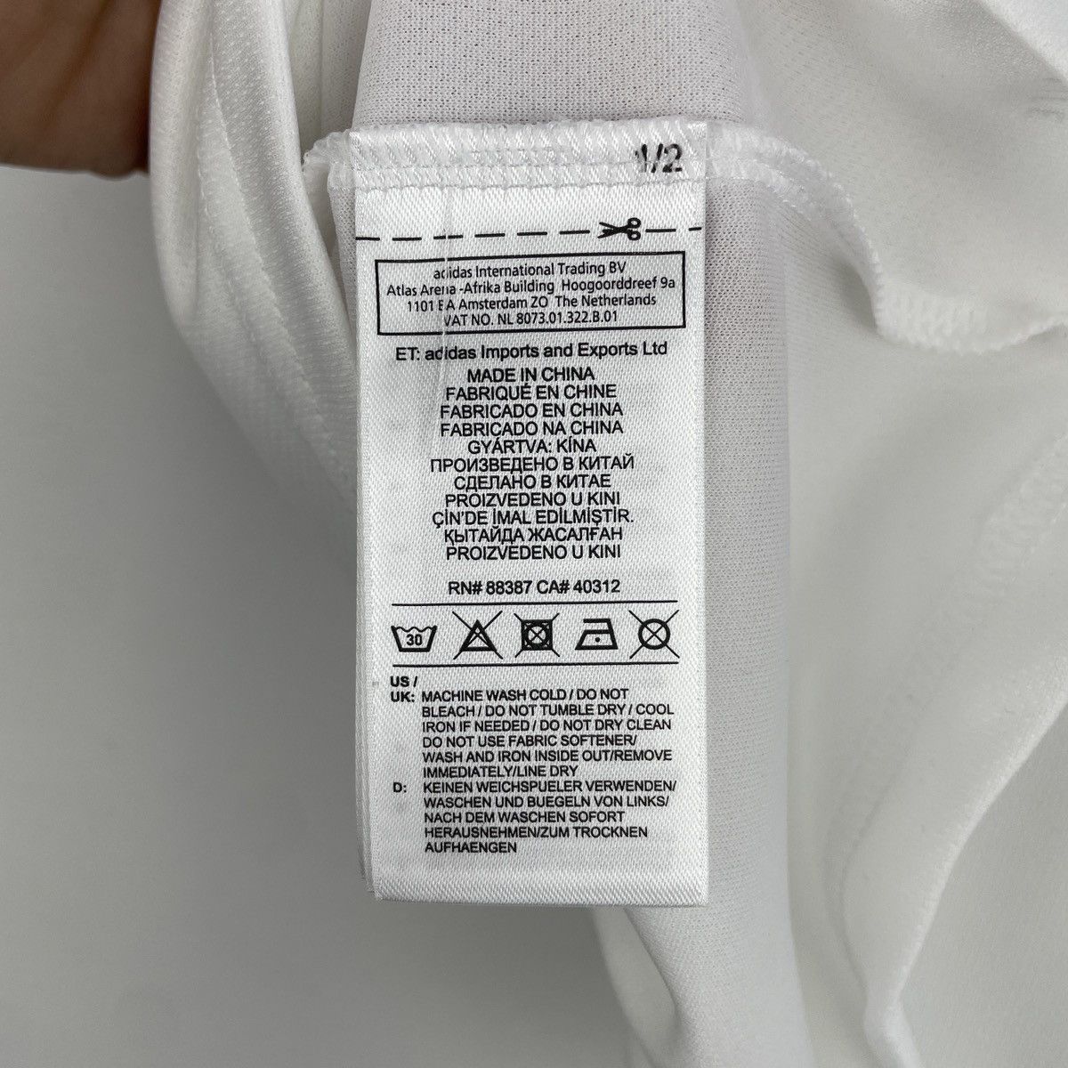 Adidas Germany Adidas Genuine Home Jersey Shirt 2018/2019 size S Size US S / EU 44-46 / 1 - 8 Thumbnail