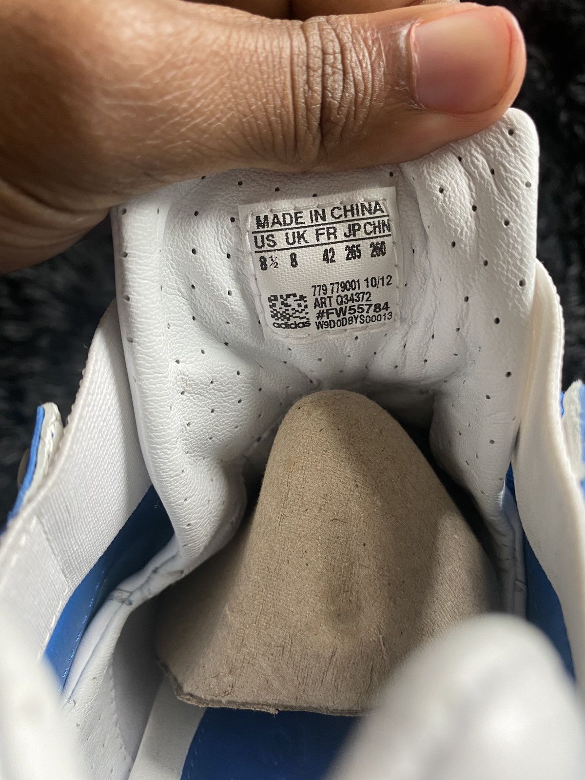 y-3 yohji yamamoto blue and white