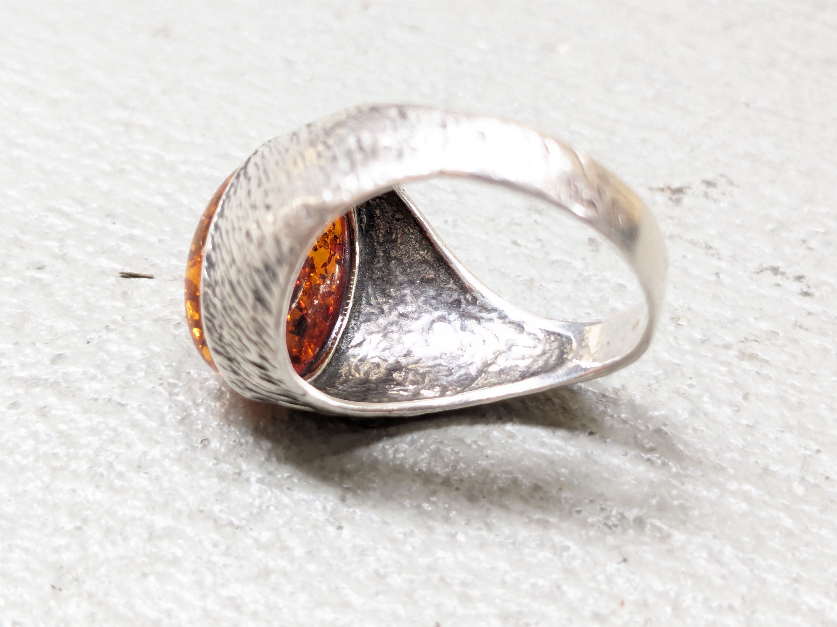 Other Vintage Sterling Silver Ring Amber Size 8.5 Minimalist Oval Size ONE SIZE - 8 Thumbnail